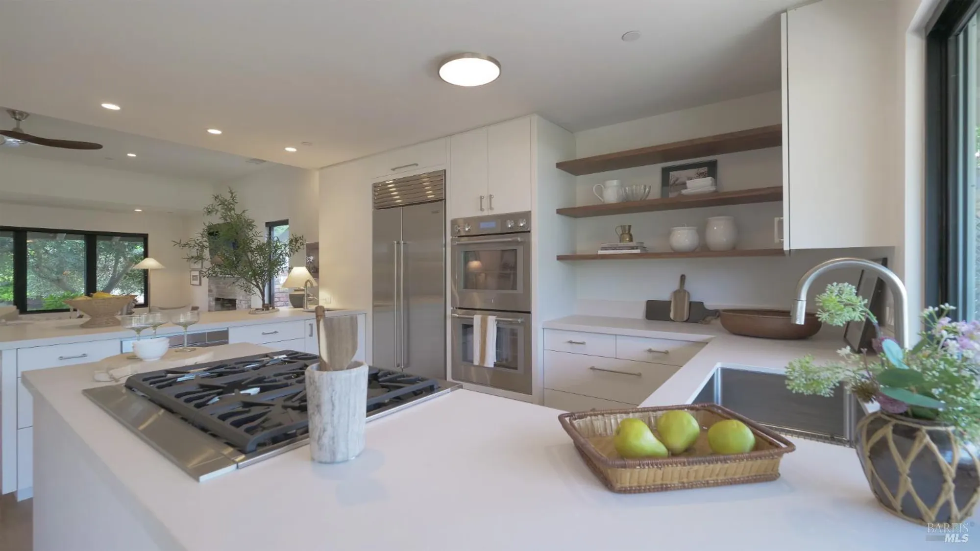 Property Slideshow image 19 of 36 | 1306 pinon dr, Healdsburg, CA, 95448