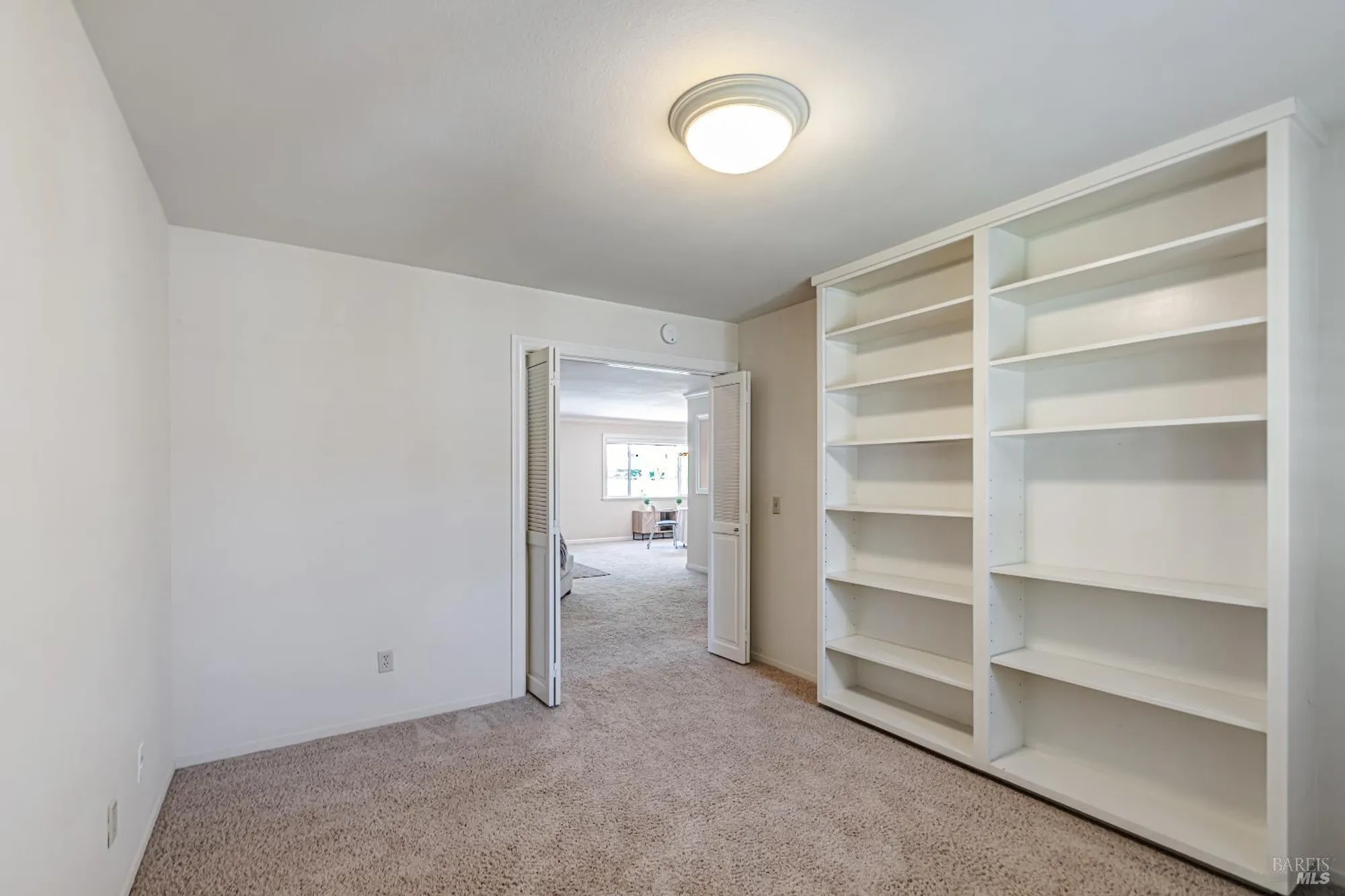 Property Slideshow image 31 of 42 | 101 valley lakes dr, Santa Rosa, CA, 95409