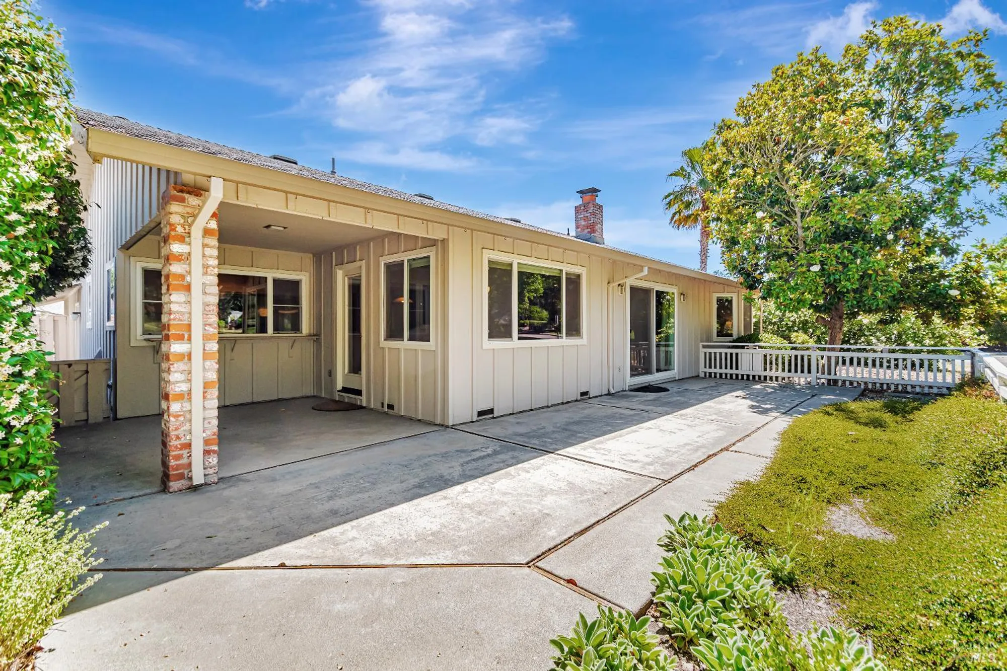 Property Slideshow image 37 of 42 | 101 valley lakes dr, Santa Rosa, CA, 95409