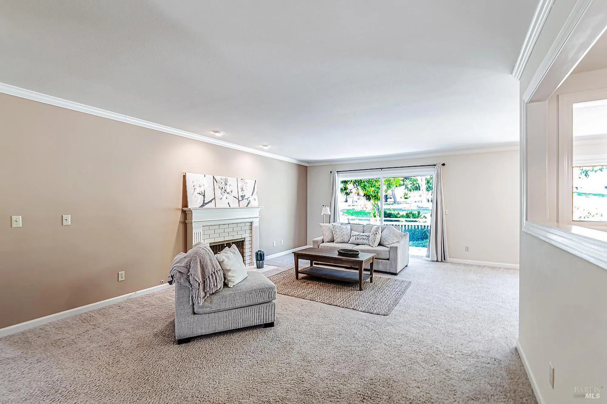 Property Slideshow image 8 of 42 | 101 valley lakes dr, Santa Rosa, CA, 95409