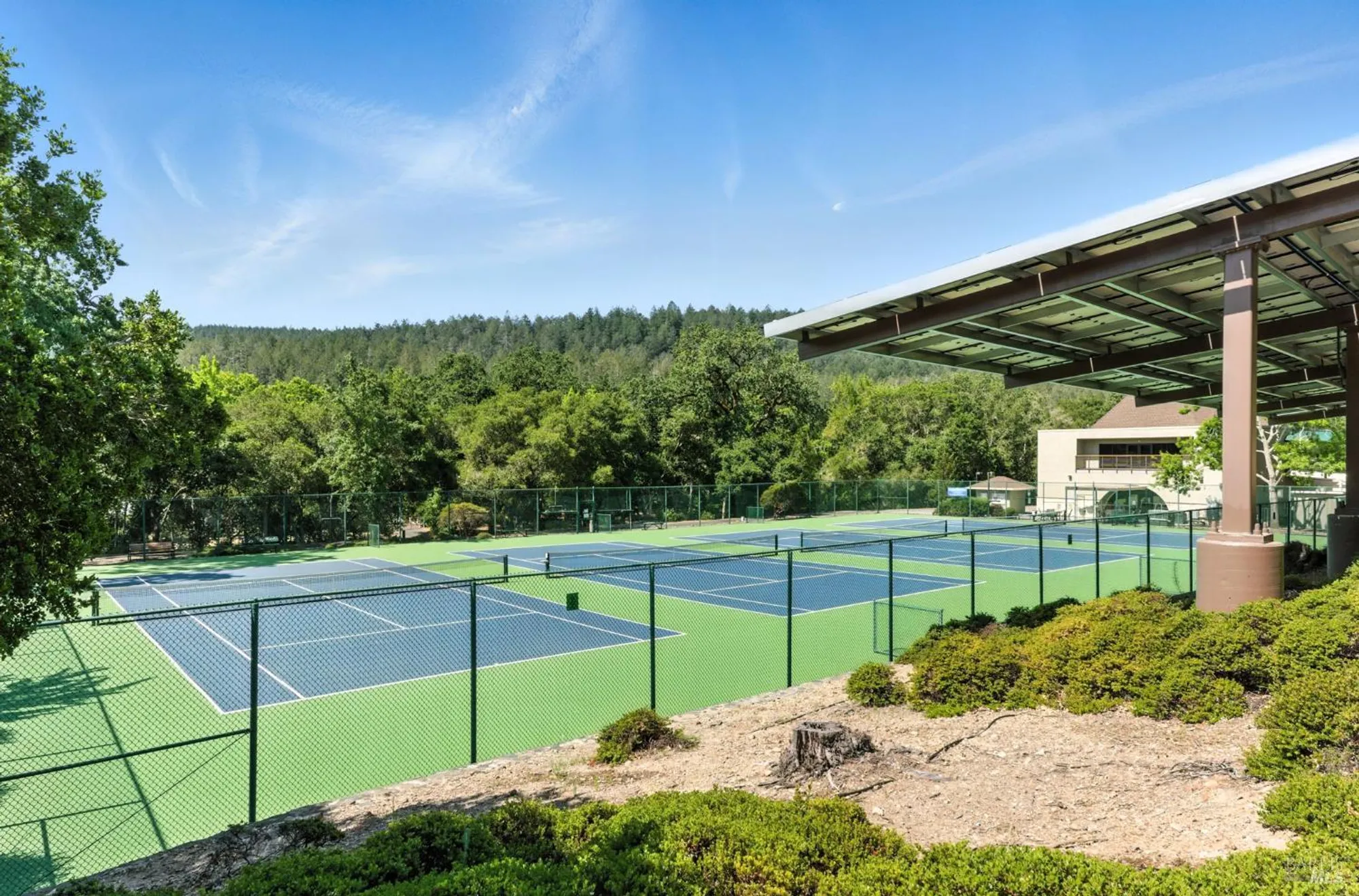 Property Slideshow image 43 of 48 | 34 aspen meadows cir, Santa Rosa, CA, 95409