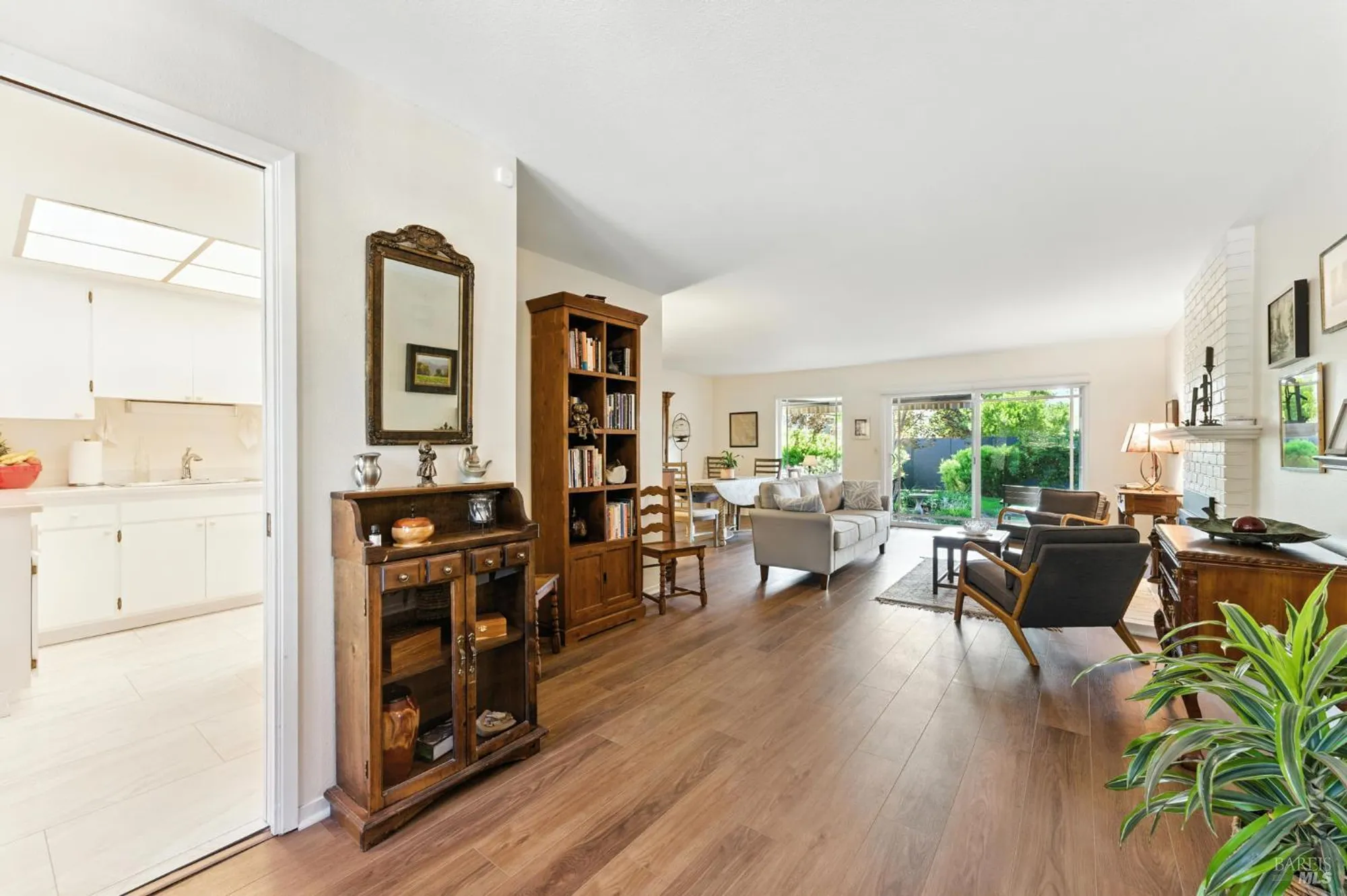 Property Slideshow image 5 of 48 | 34 aspen meadows cir, Santa Rosa, CA, 95409