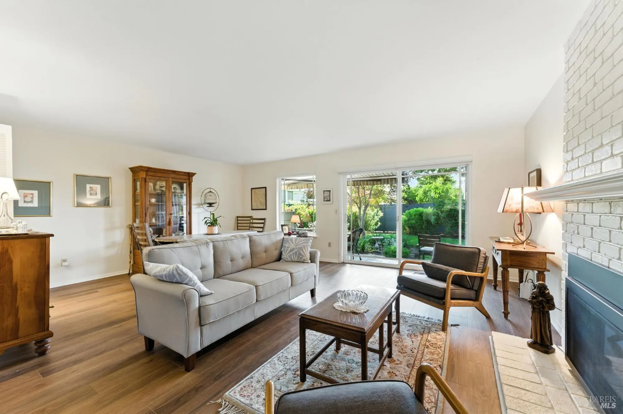 Property Slideshow image 1 of 48 | 34 aspen meadows cir, Santa Rosa, CA, 95409