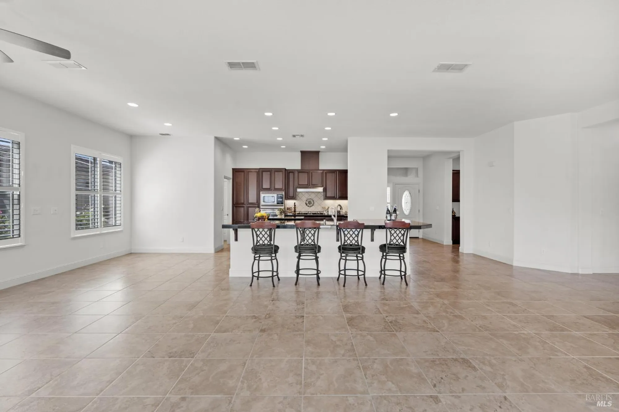 Property Slideshow image 27 of 92 | 908 brookside ln, Rio Vista, CA, 94571