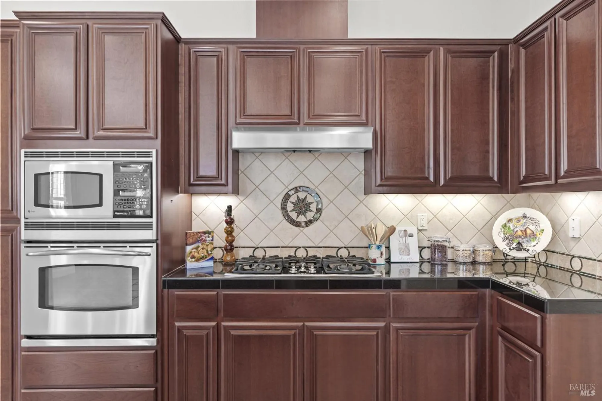 Property Slideshow image 15 of 92 | 908 brookside ln, Rio Vista, CA, 94571