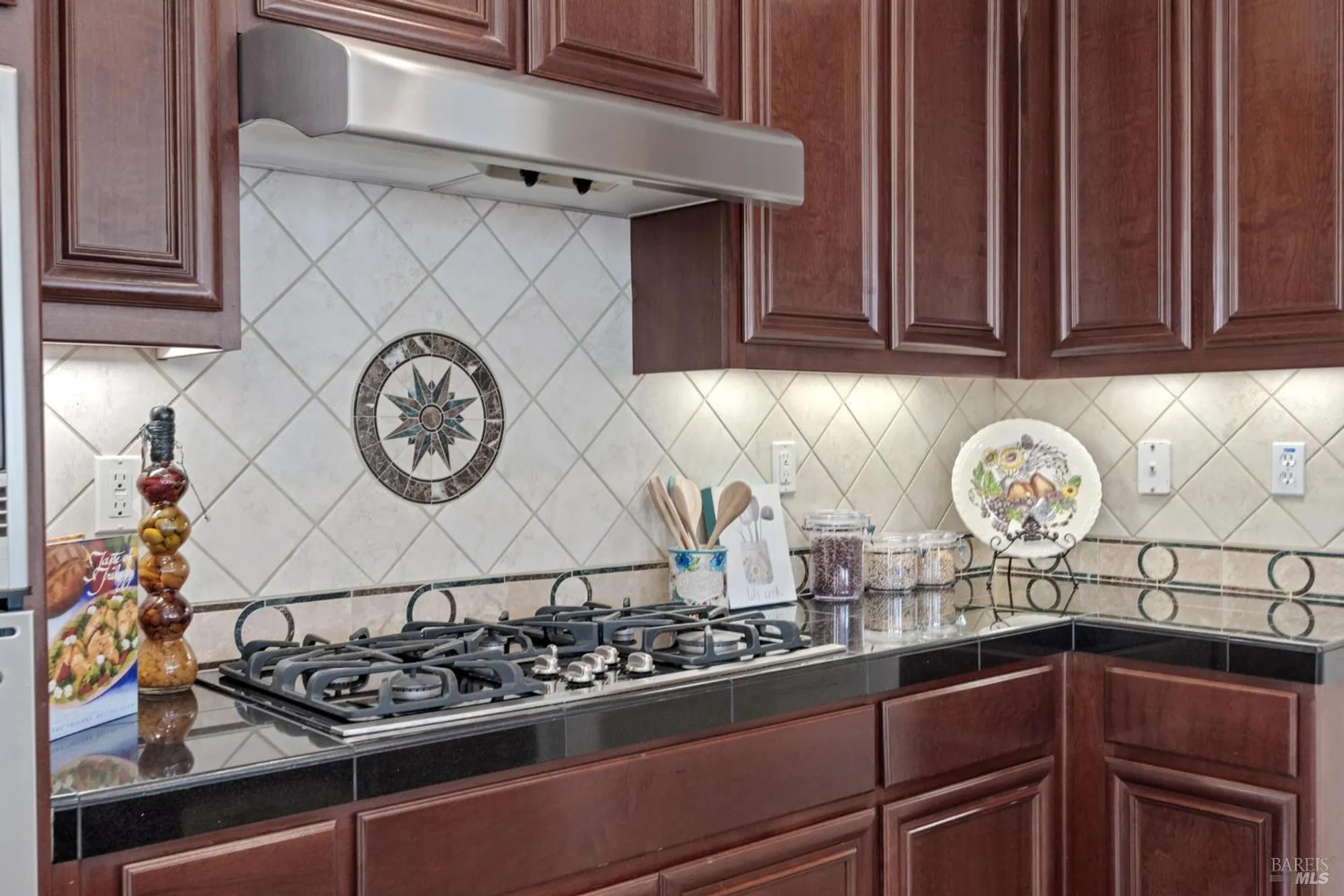 Property Slideshow image 17 of 92 | 908 brookside ln, Rio Vista, CA, 94571