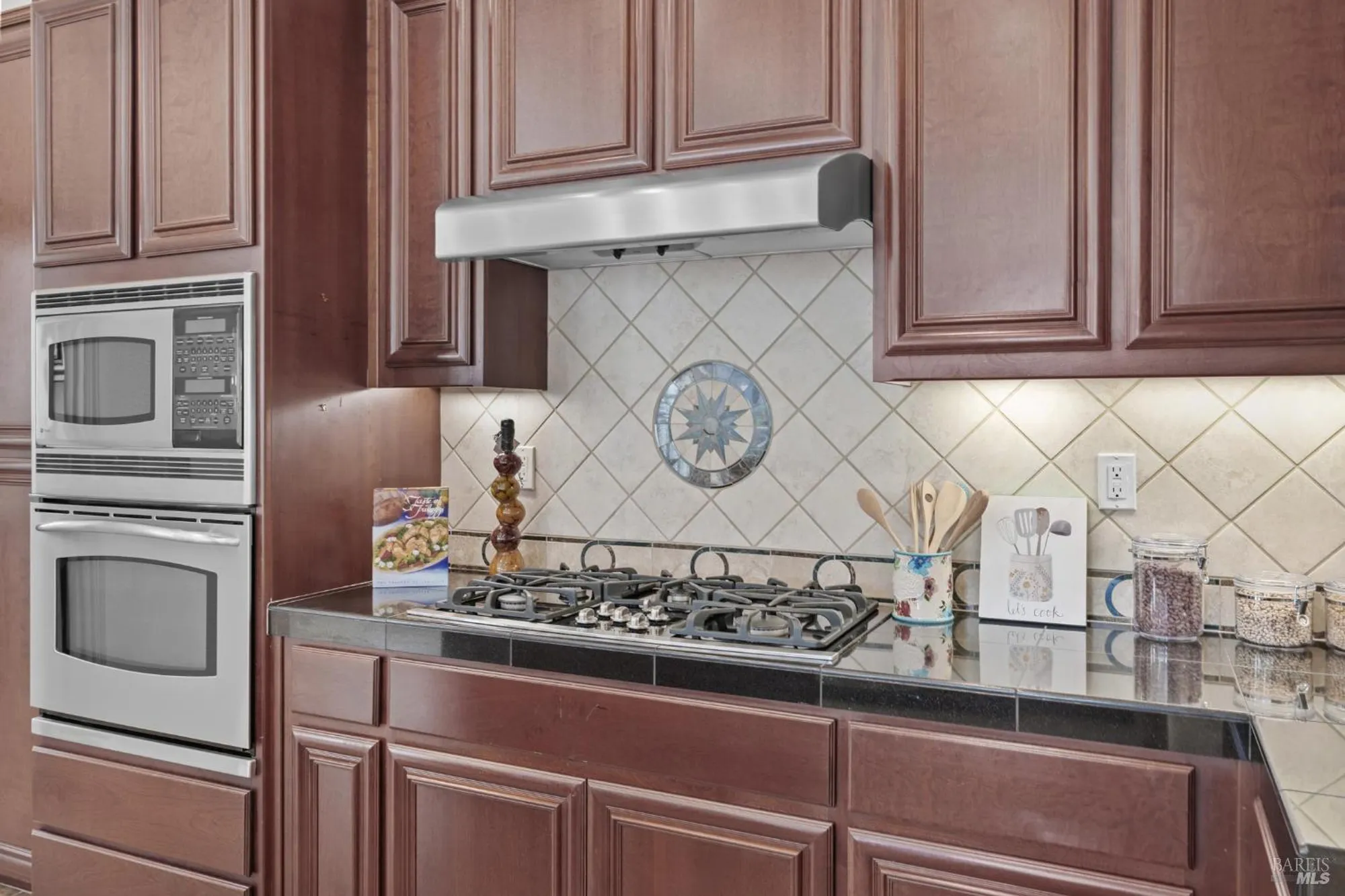 Property Slideshow image 16 of 92 | 908 brookside ln, Rio Vista, CA, 94571