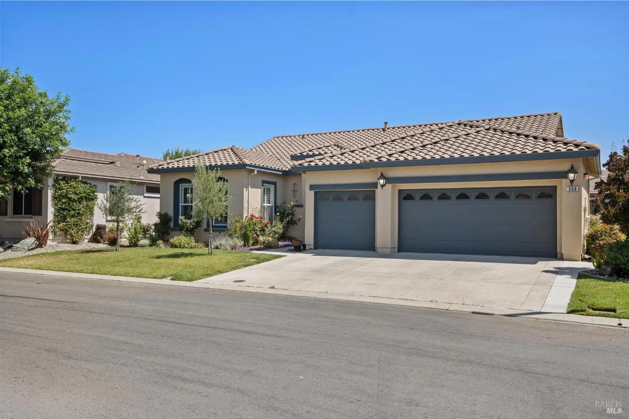 Property Slideshow image 3 of 92 | 908 brookside ln, Rio Vista, CA, 94571