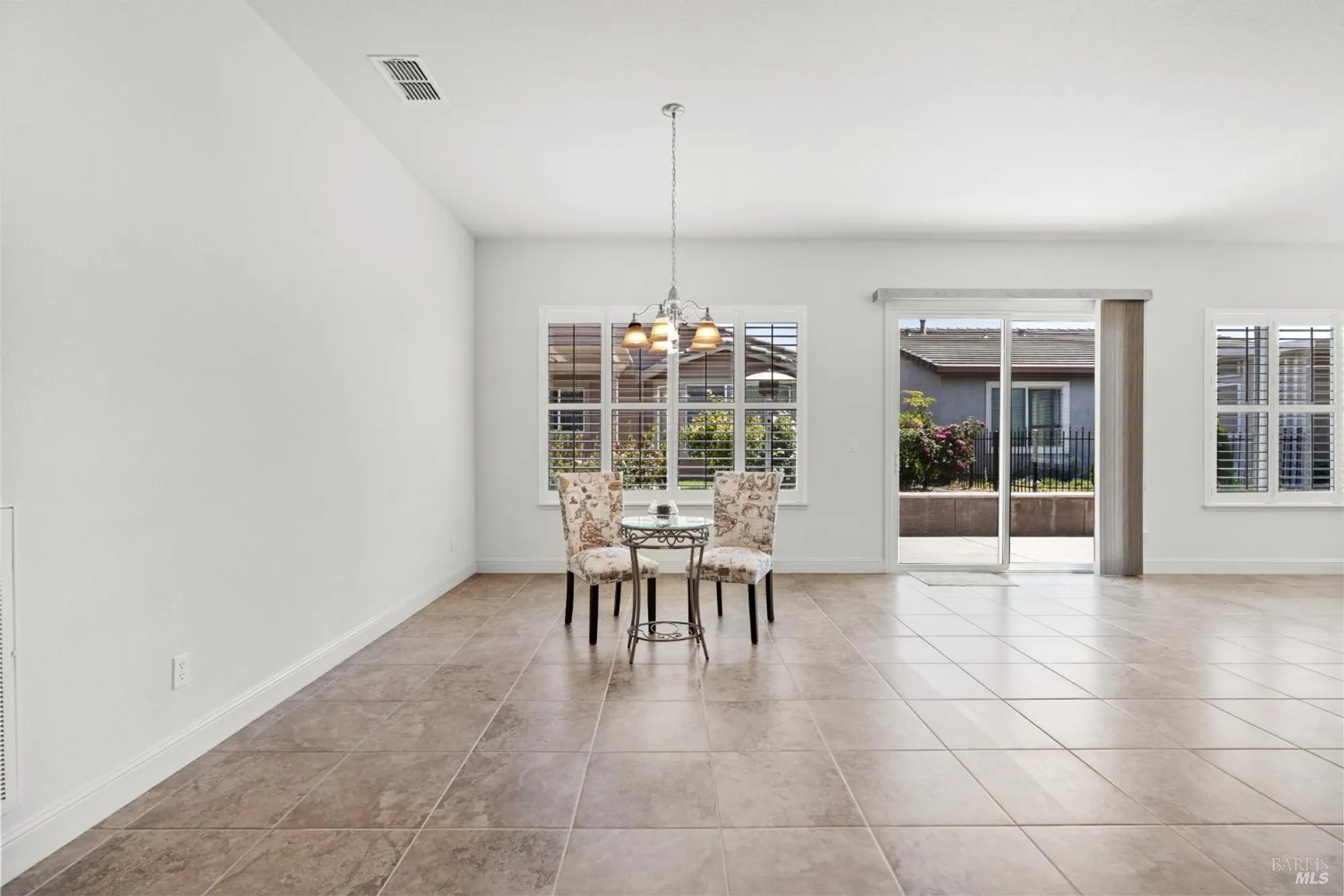 Property Slideshow image 7 of 92 | 908 brookside ln, Rio Vista, CA, 94571