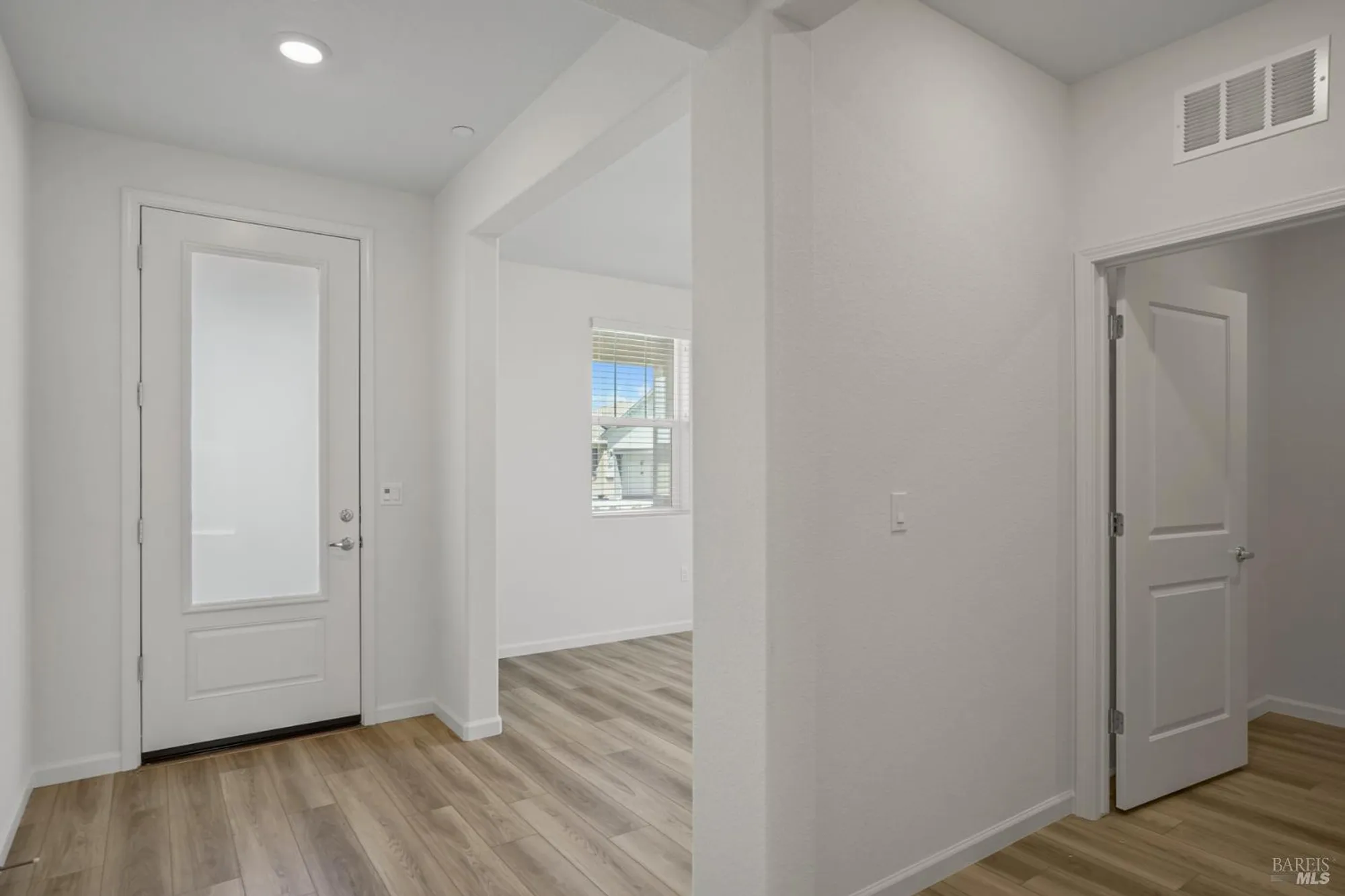 Property Slideshow image 2 of 23 | 2210 front porch ln, Rio Vista, CA, 94571