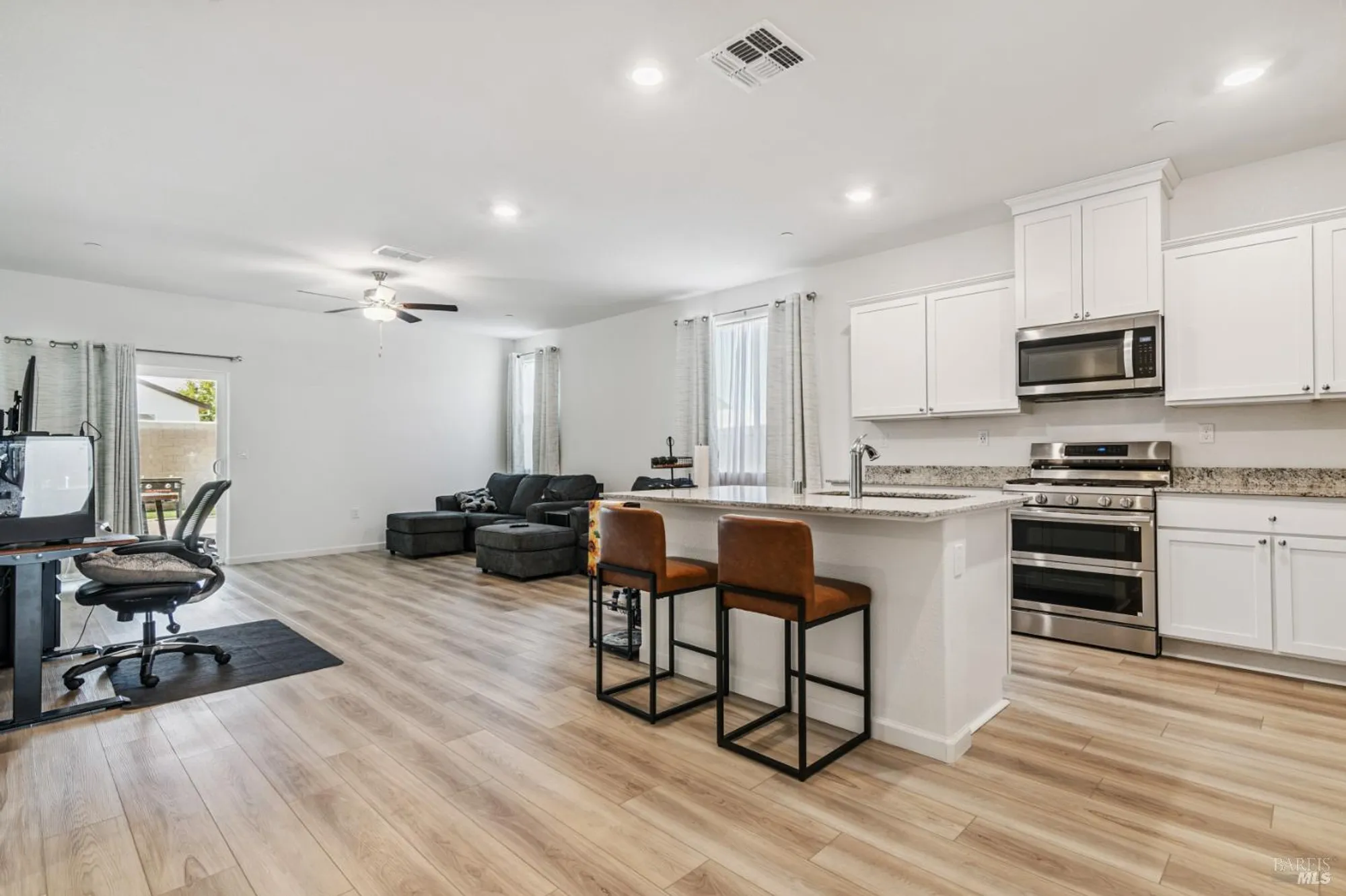 Property Slideshow image 11 of 46 | 4463 canada way, Rio Vista, CA, 94571