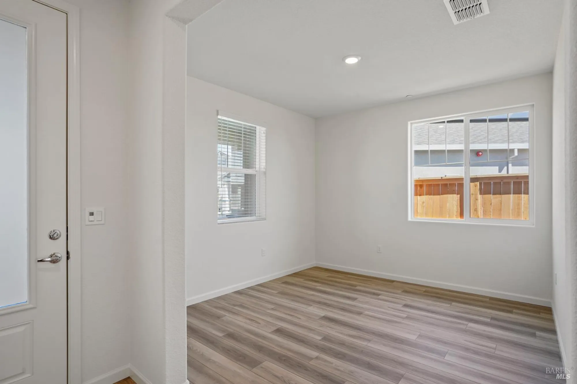 Property Slideshow image 4 of 18 | 2240 front porch ln, Rio Vista, CA, 94571