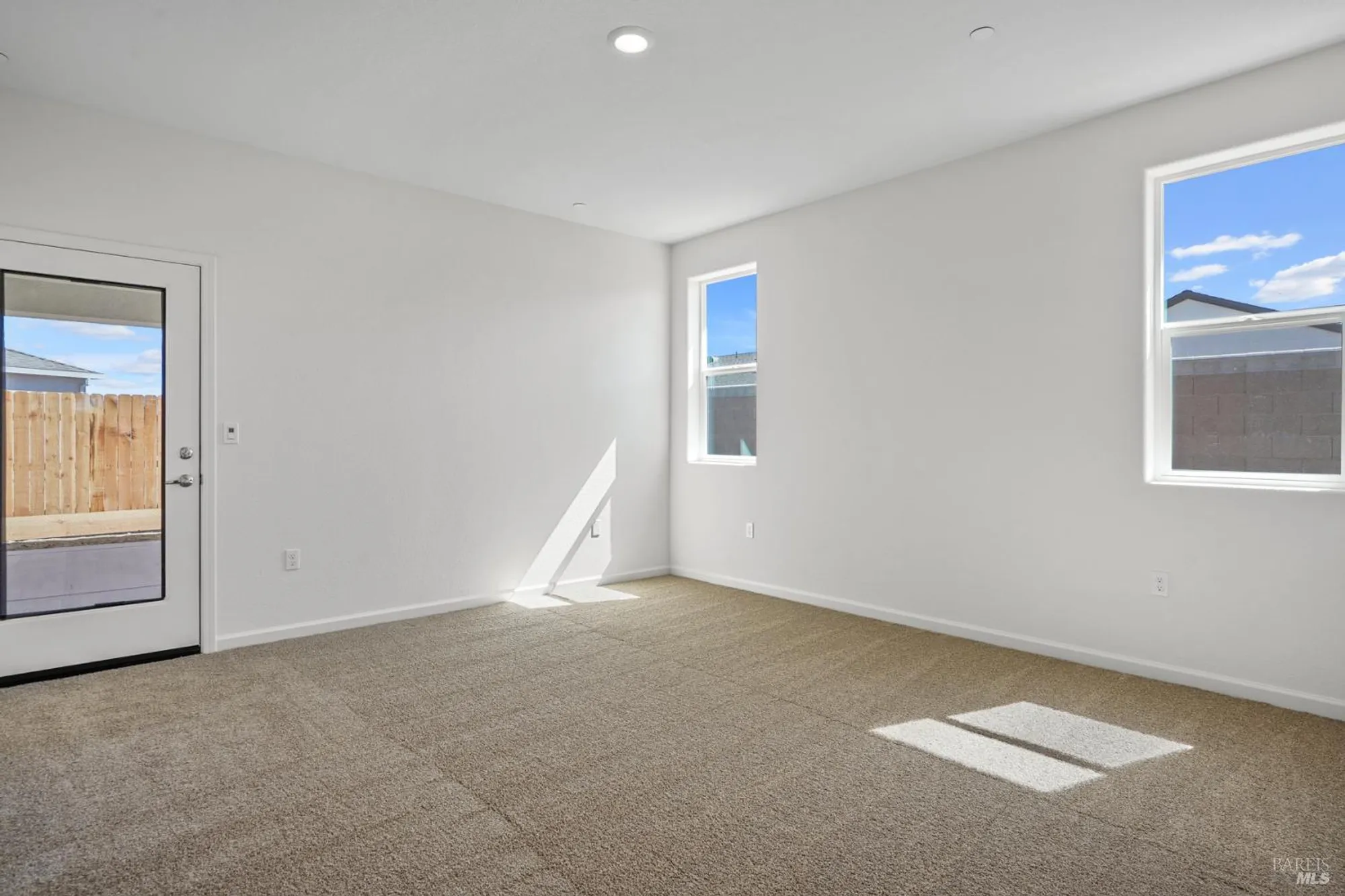 Property Slideshow image 12 of 18 | 2240 front porch ln, Rio Vista, CA, 94571