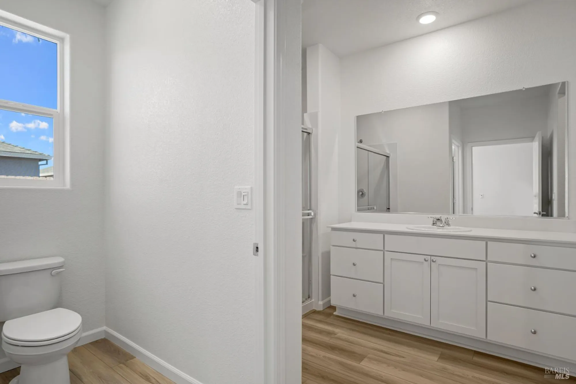 Property Slideshow image 15 of 22 | 2220 front porch ln, Rio Vista, CA, 94571