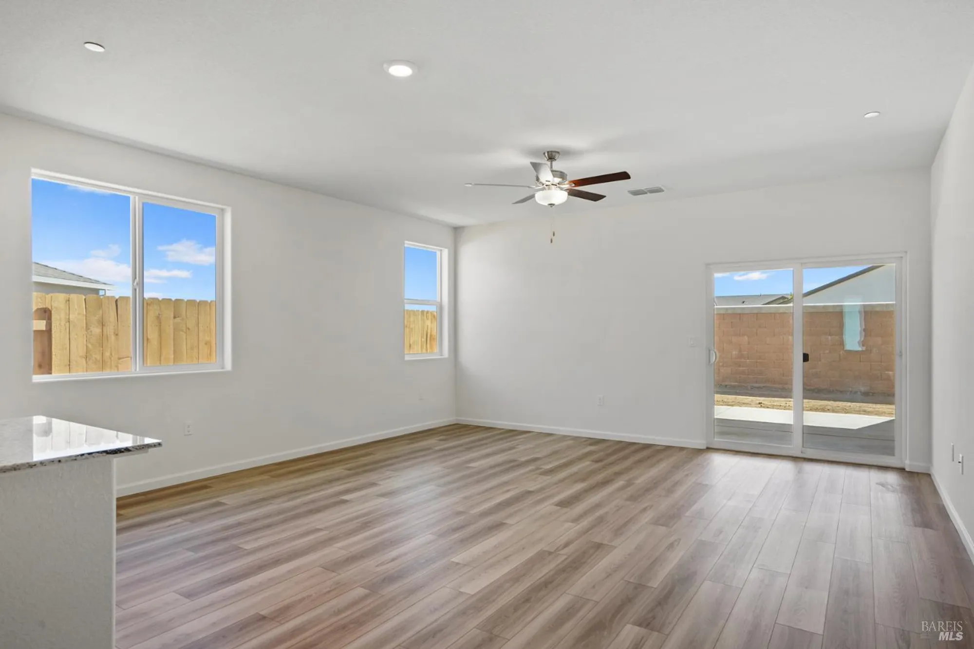 Property Slideshow image 10 of 24 | 2261 front porch ln, Rio Vista, CA, 94571