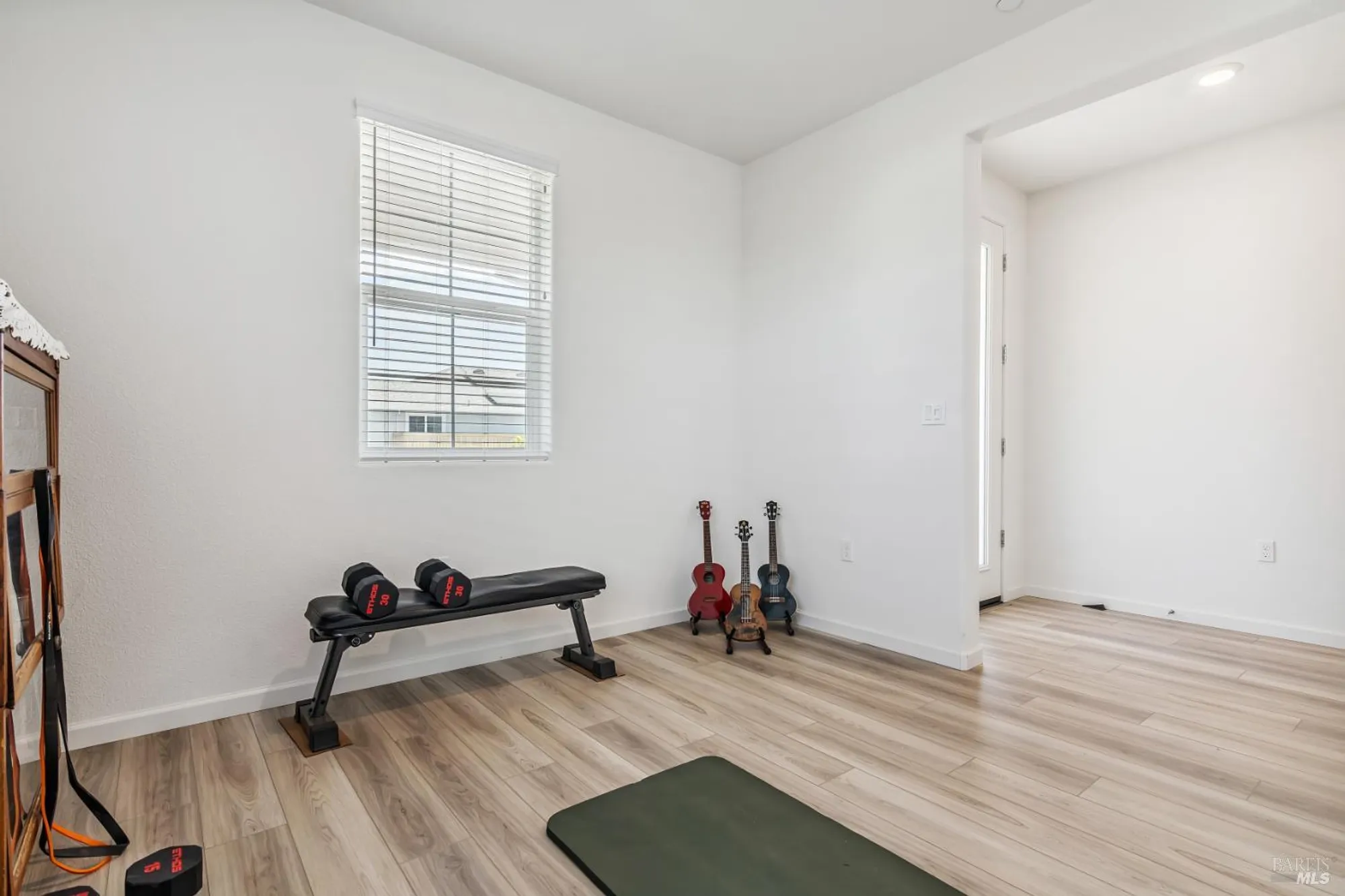 Property Slideshow image 8 of 46 | 4463 canada way, Rio Vista, CA, 94571