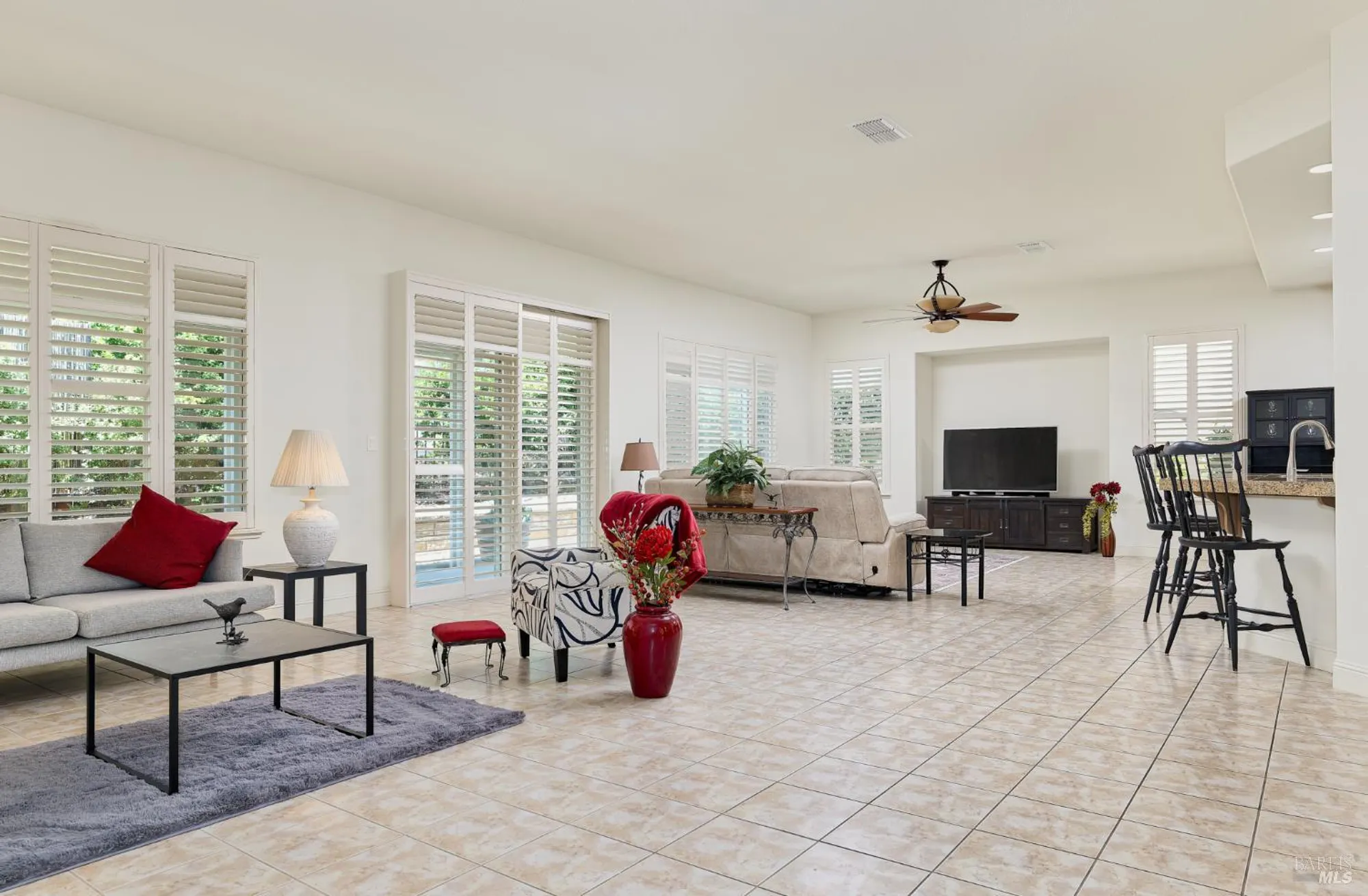 Property Slideshow image 9 of 37 | 721 michelbook ln, Rio Vista, CA, 94571