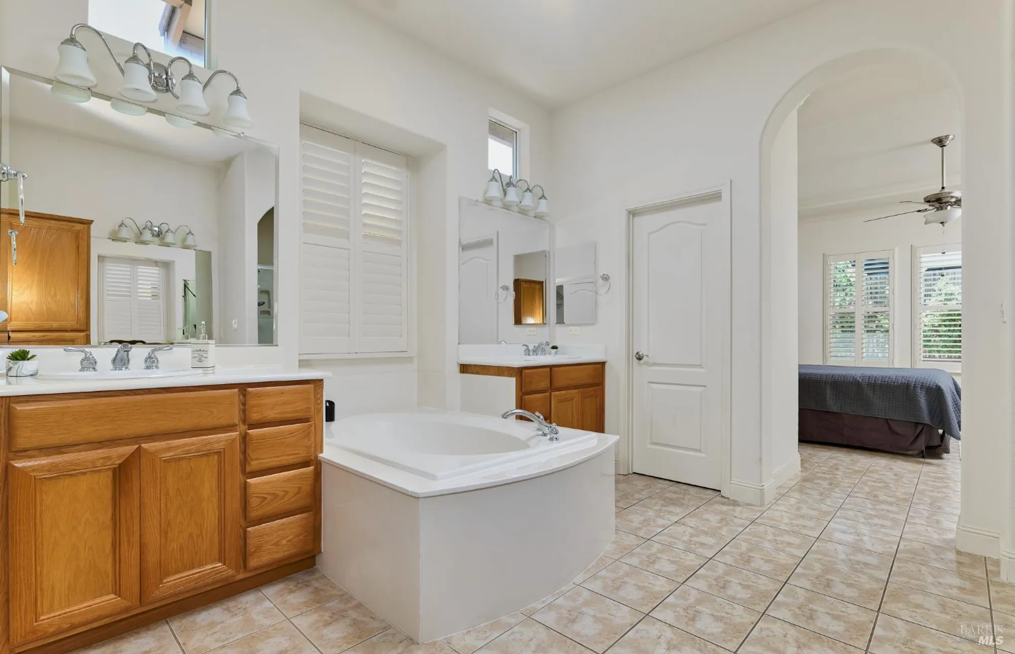 Property Slideshow image 22 of 37 | 721 michelbook ln, Rio Vista, CA, 94571