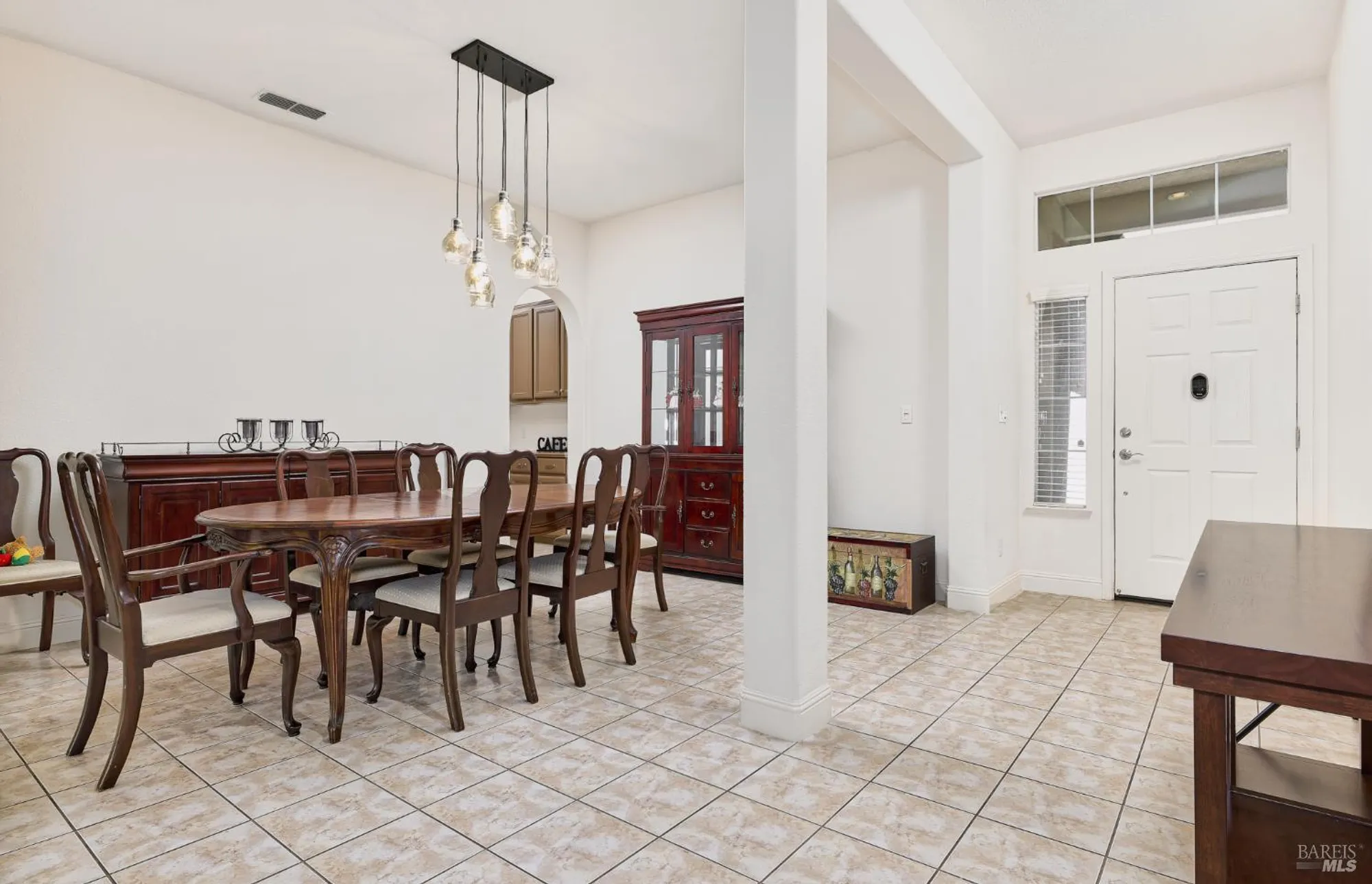 Property Slideshow image 3 of 37 | 721 michelbook ln, Rio Vista, CA, 94571