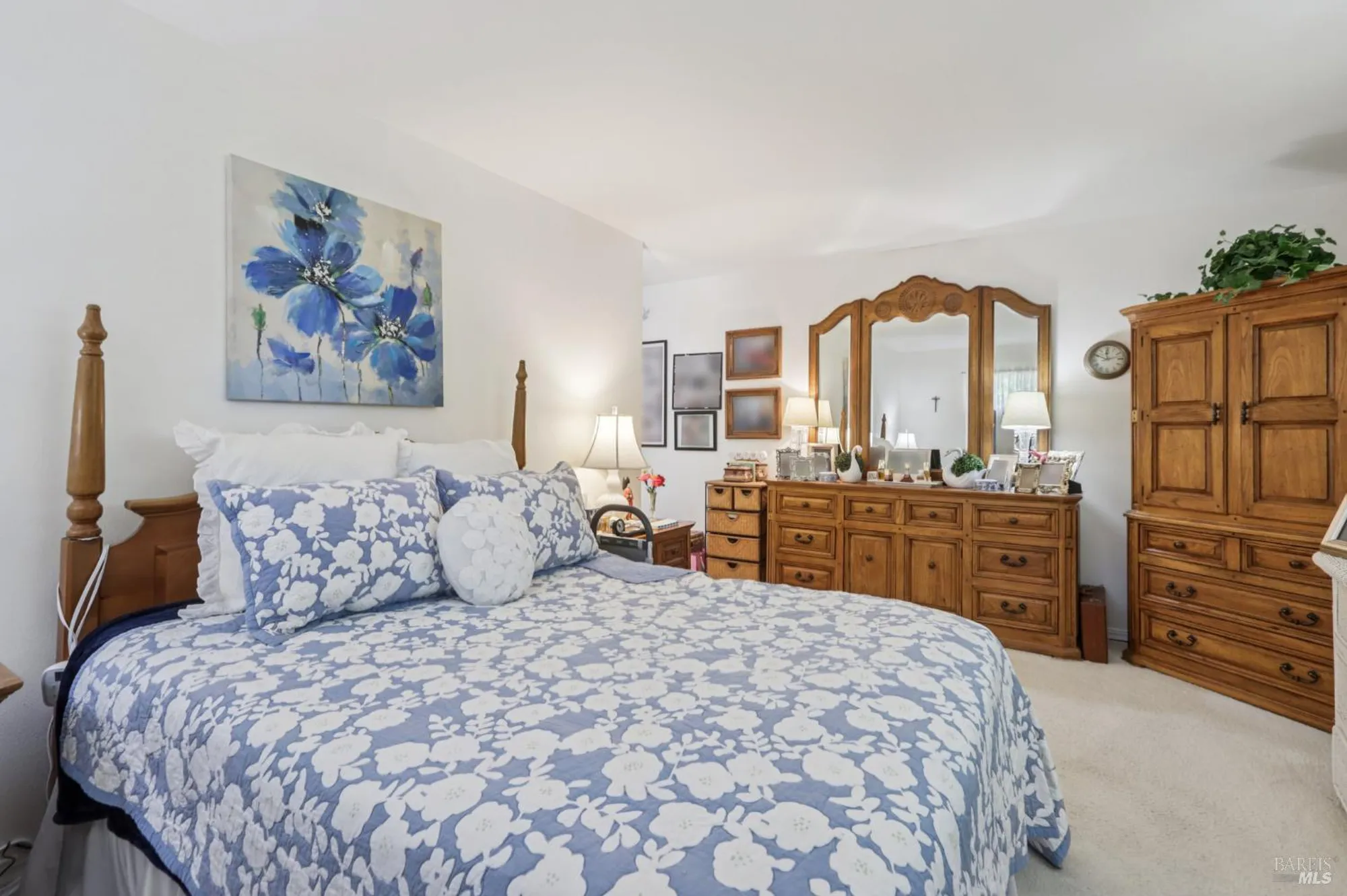 Property Slideshow image 30 of 44 | 322 mockingbird cir, Santa Rosa, CA, 95409