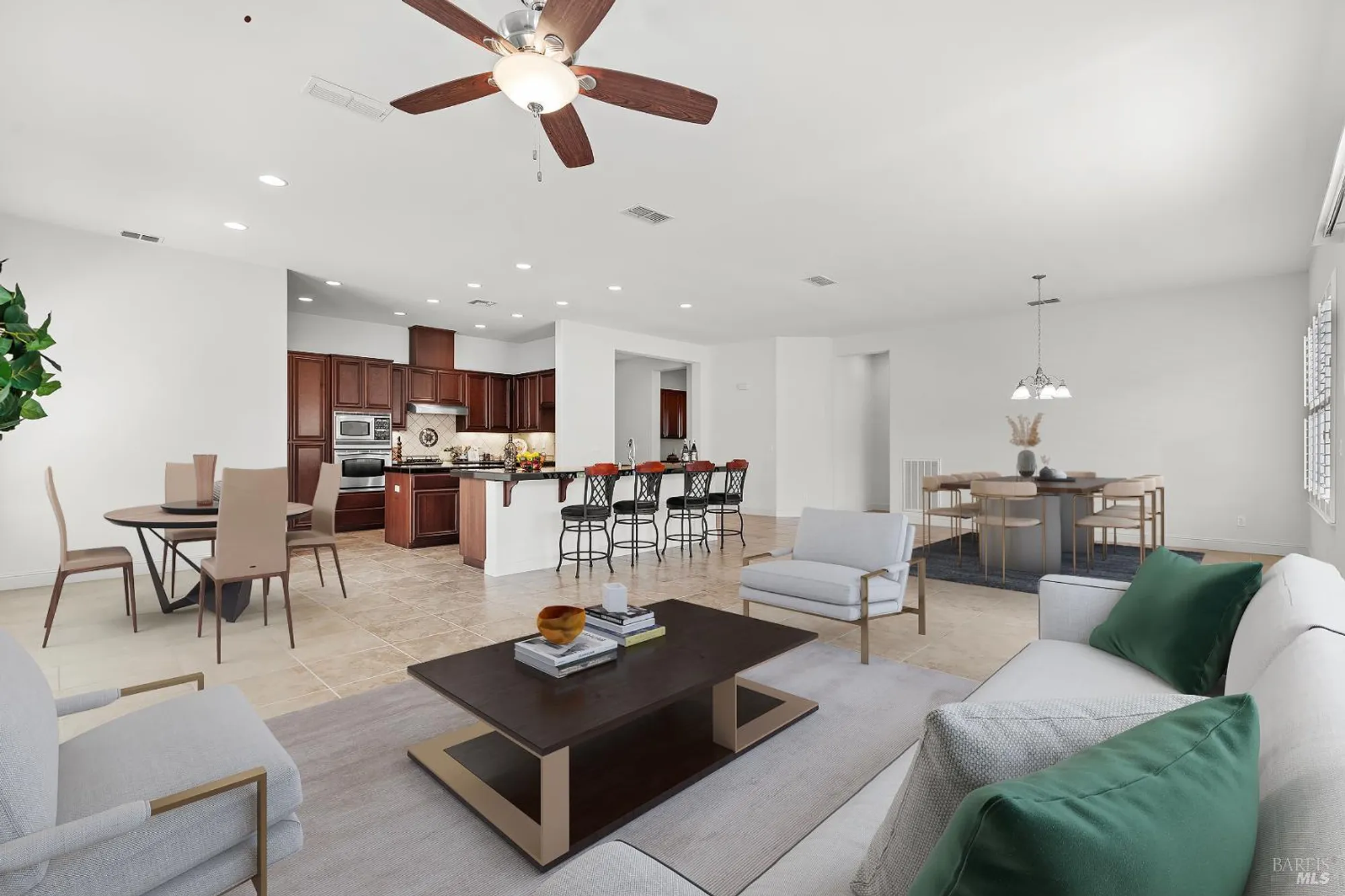 Property Slideshow image 8 of 92 | 908 brookside ln, Rio Vista, CA, 94571