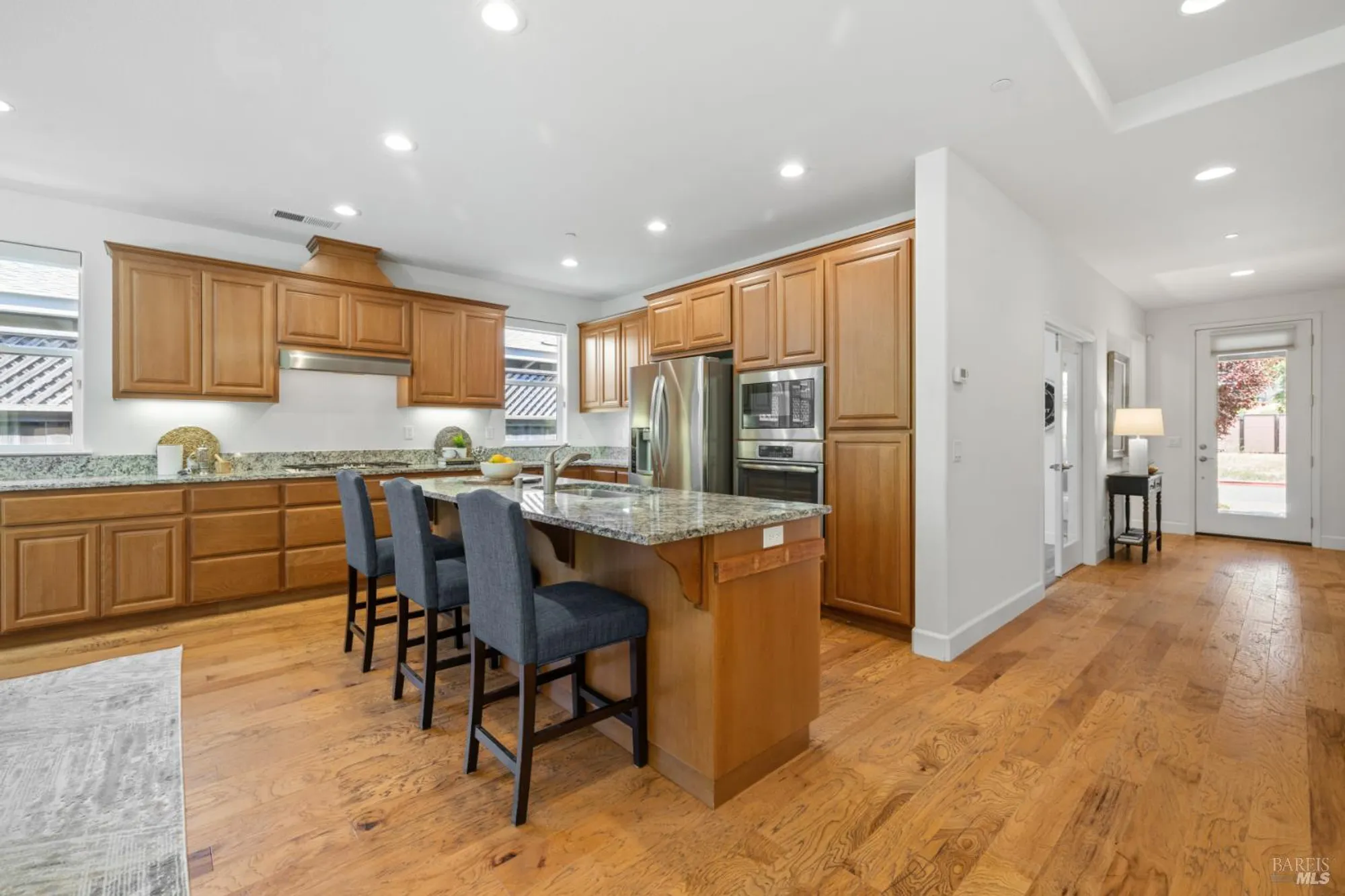 Property Slideshow image 12 of 36 | 6335 pine valley dr, Santa Rosa, CA, 95409