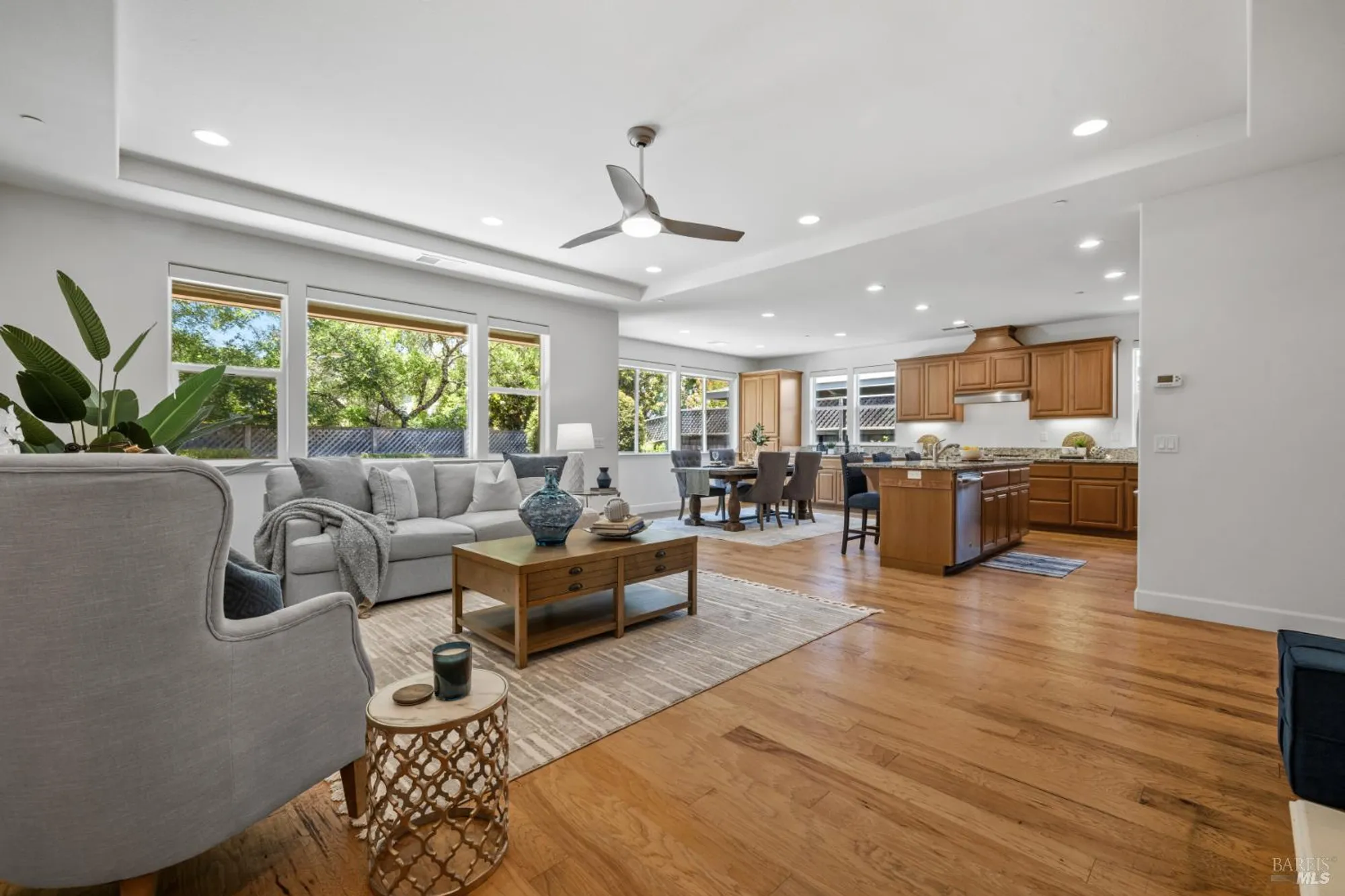 Property Slideshow image 8 of 36 | 6335 pine valley dr, Santa Rosa, CA, 95409