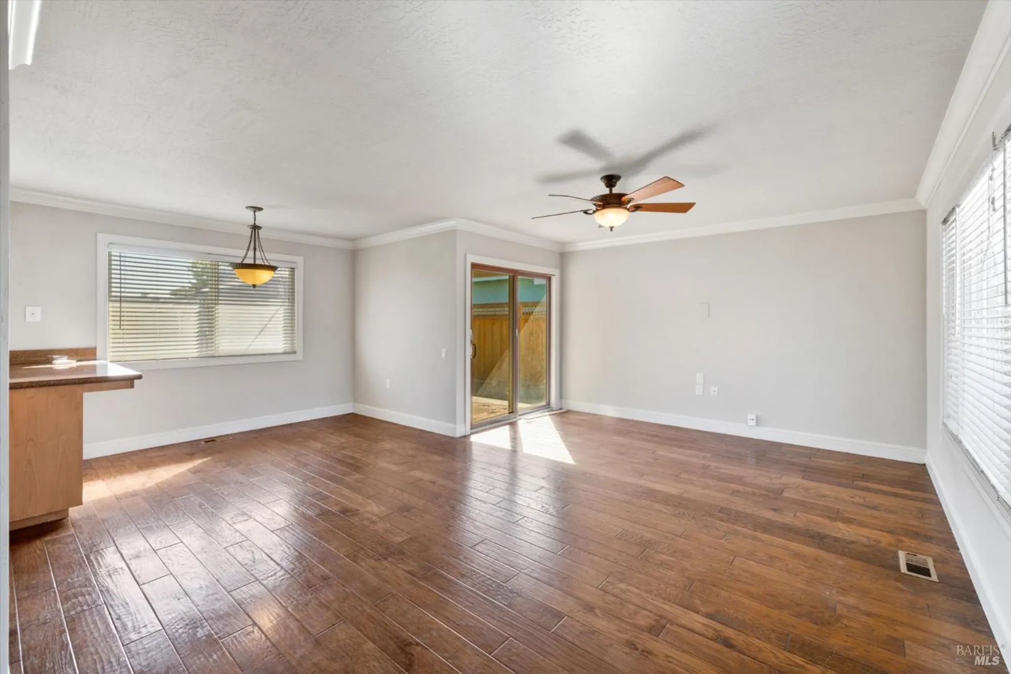 Property Slideshow image 10 of 33 | 178 mckinley cir, Vacaville, CA, 95687