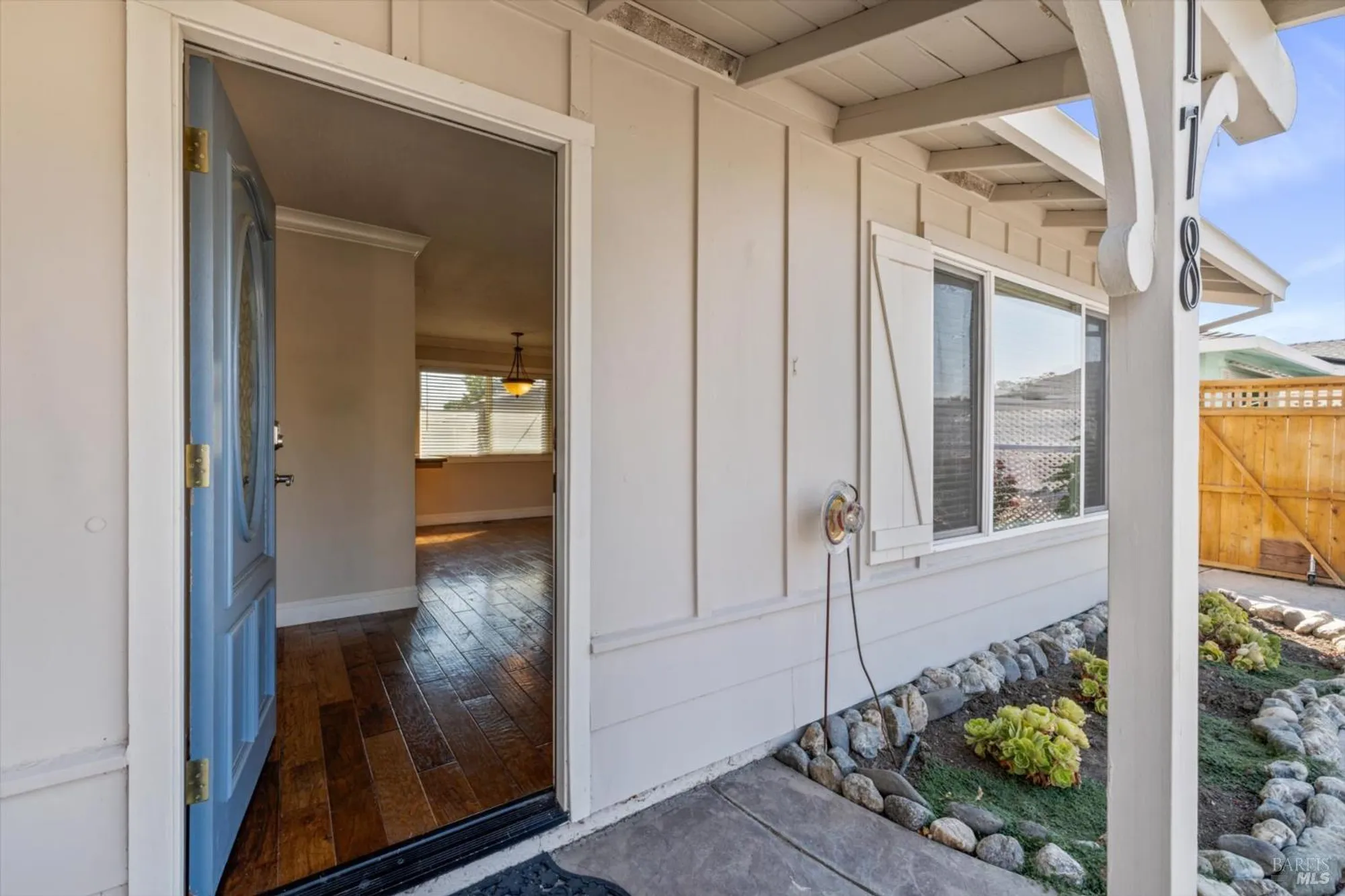 Property Slideshow image 7 of 33 | 178 mckinley cir, Vacaville, CA, 95687