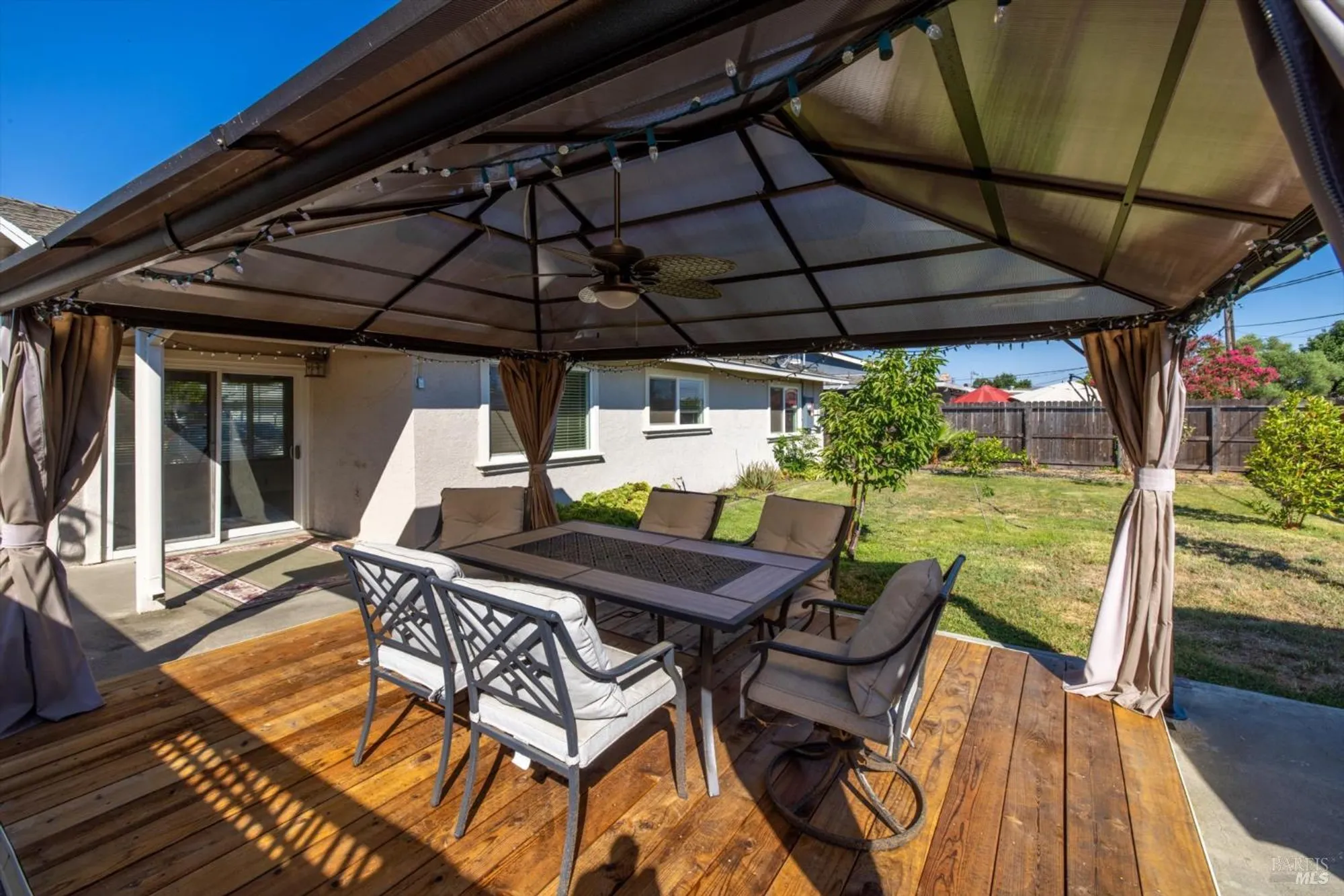 Property Slideshow image 26 of 33 | 178 mckinley cir, Vacaville, CA, 95687