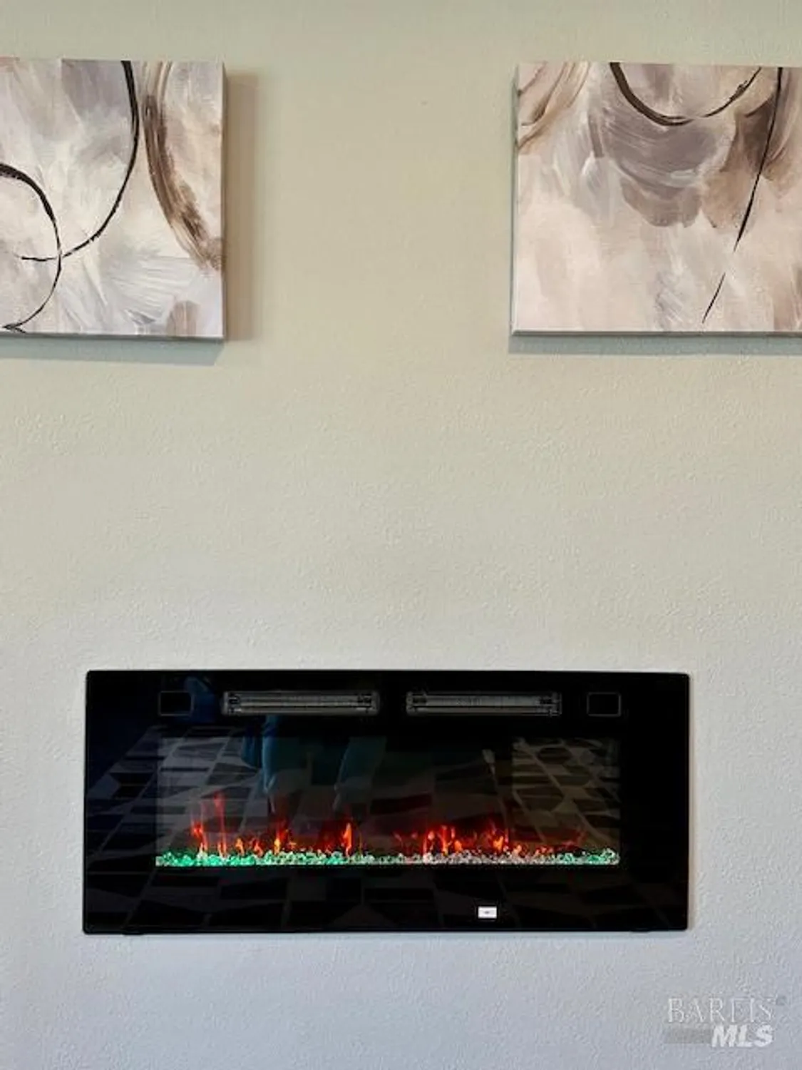 Property Slideshow image 11 of 28 | 120 oak island cir, Santa Rosa, CA, 95409