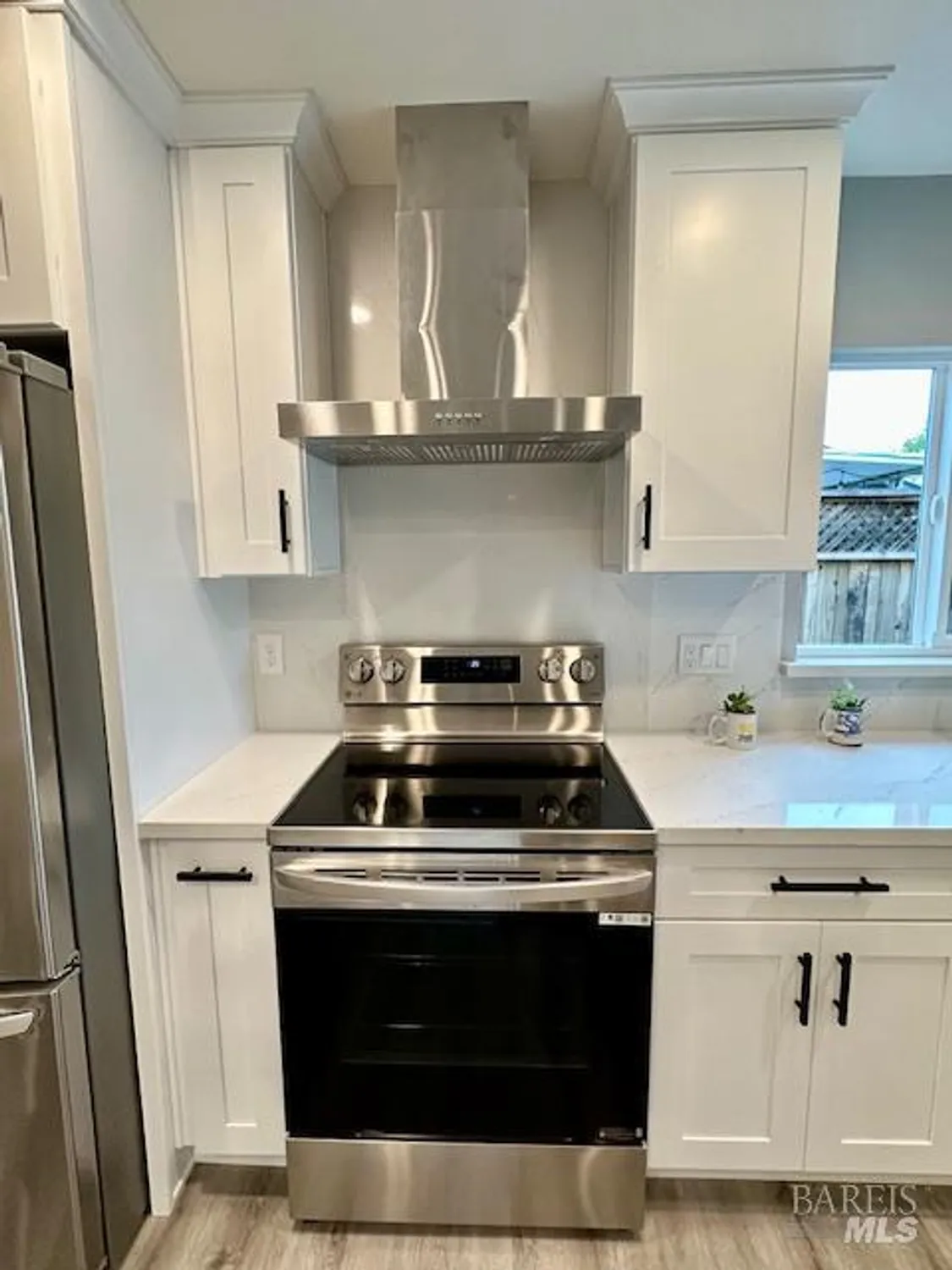 Property Slideshow image 15 of 28 | 120 oak island cir, Santa Rosa, CA, 95409