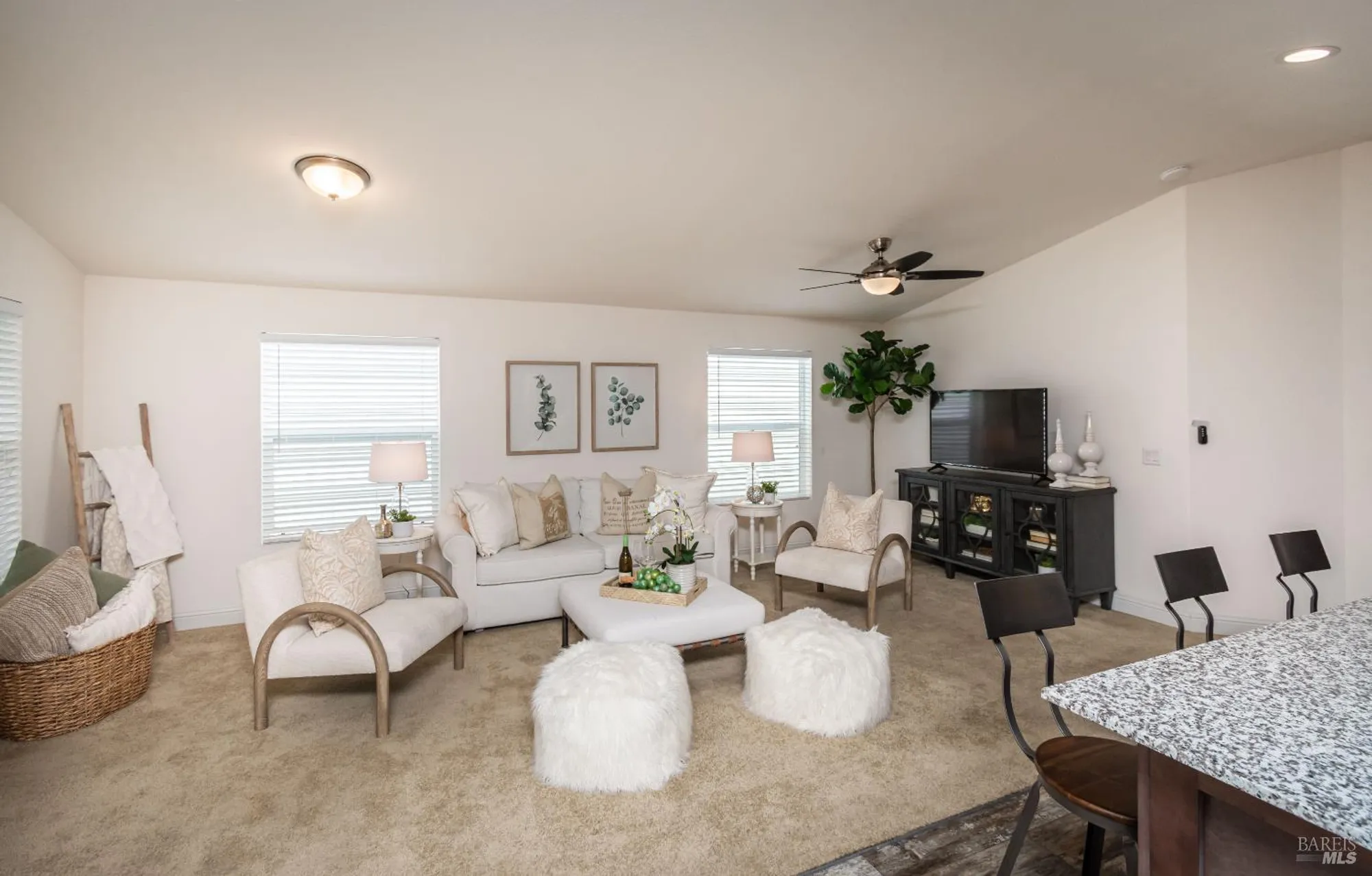 Property Slideshow image 8 of 66 | 160 port cir, Yountville, CA, 94599