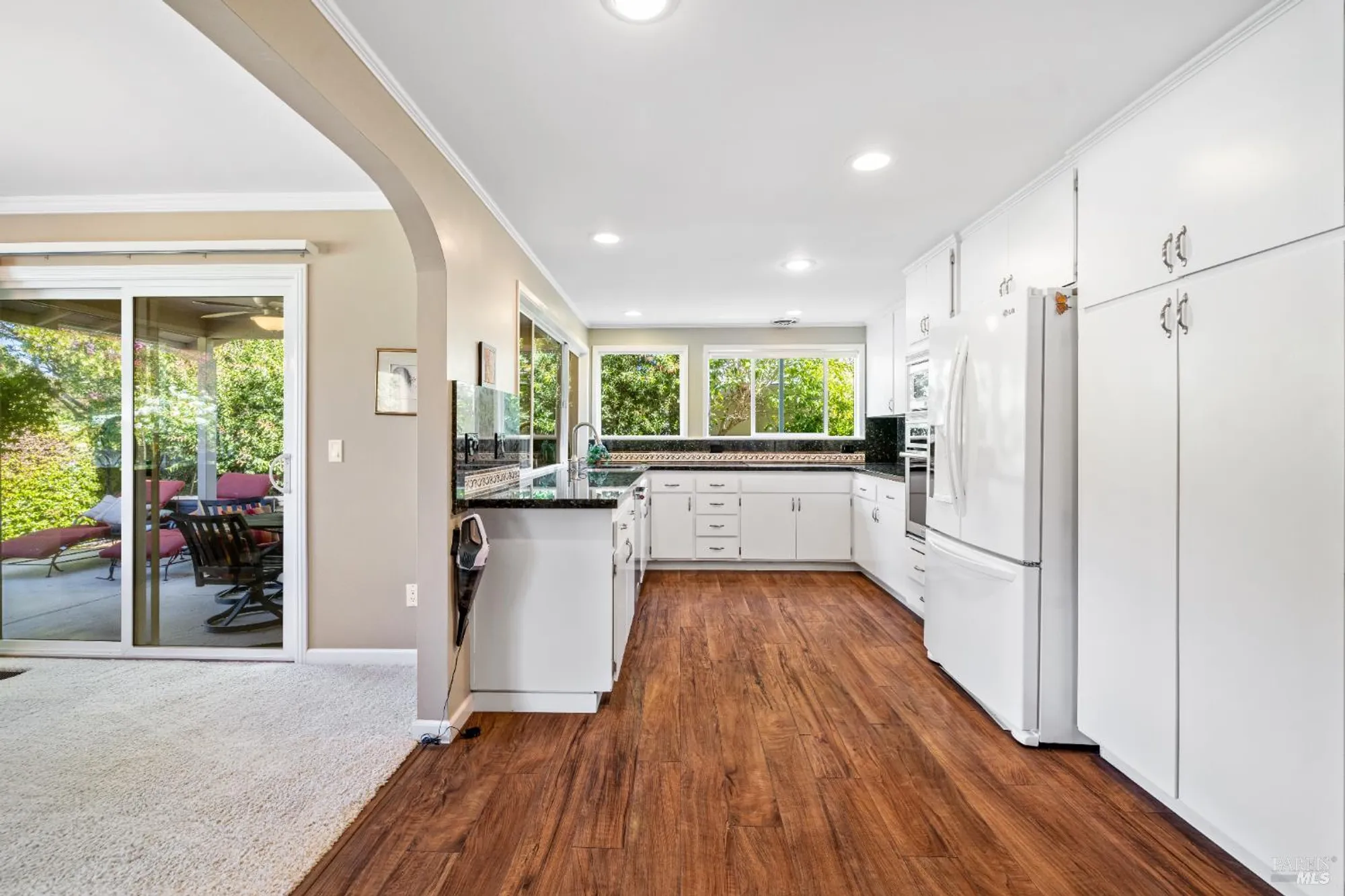 Property Slideshow image 22 of 61 | 319 laurel leaf pl, Santa Rosa, CA, 95409