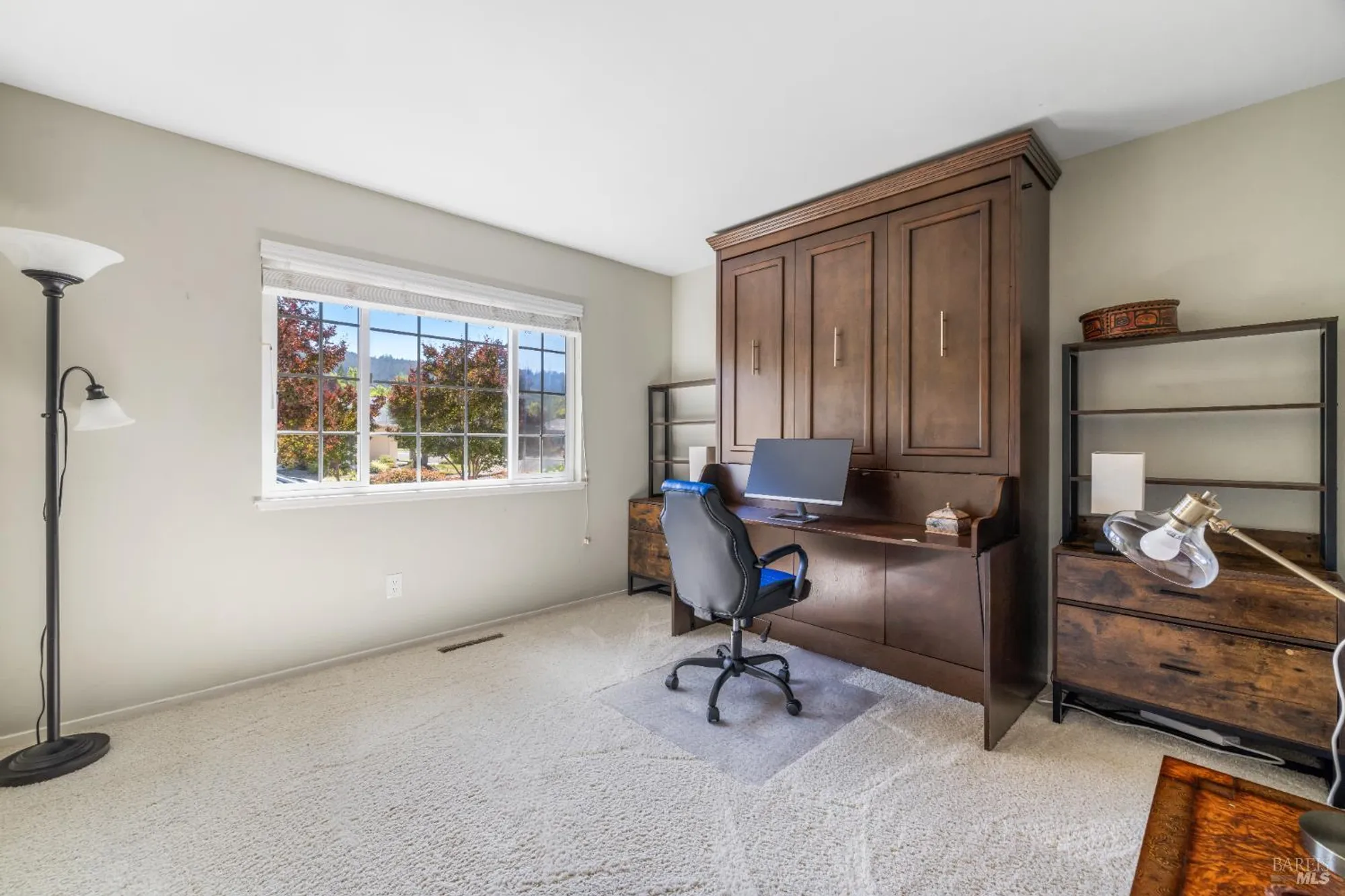 Property Slideshow image 34 of 61 | 319 laurel leaf pl, Santa Rosa, CA, 95409