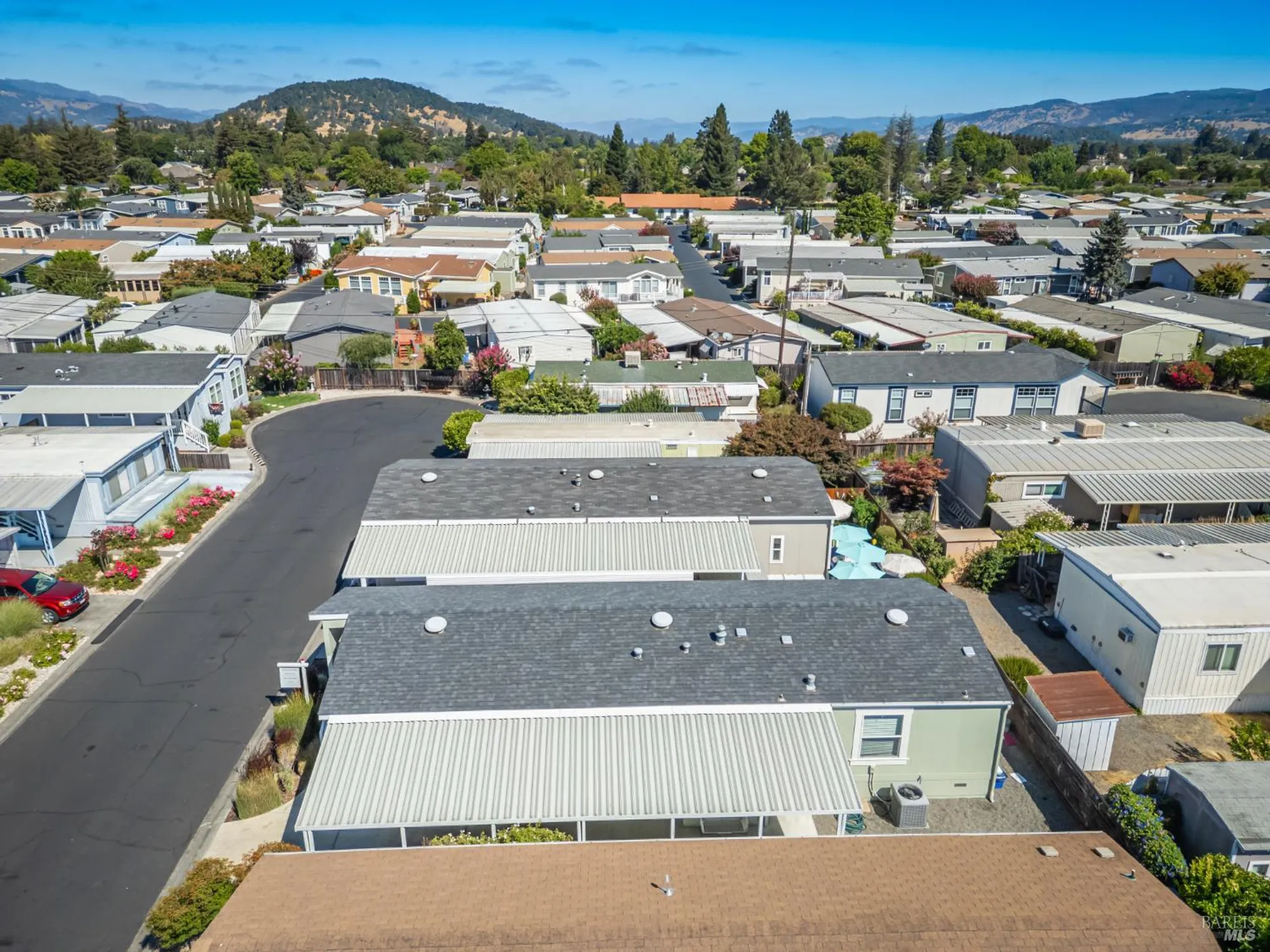 Property Slideshow image 40 of 66 | 160 port cir, Yountville, CA, 94599