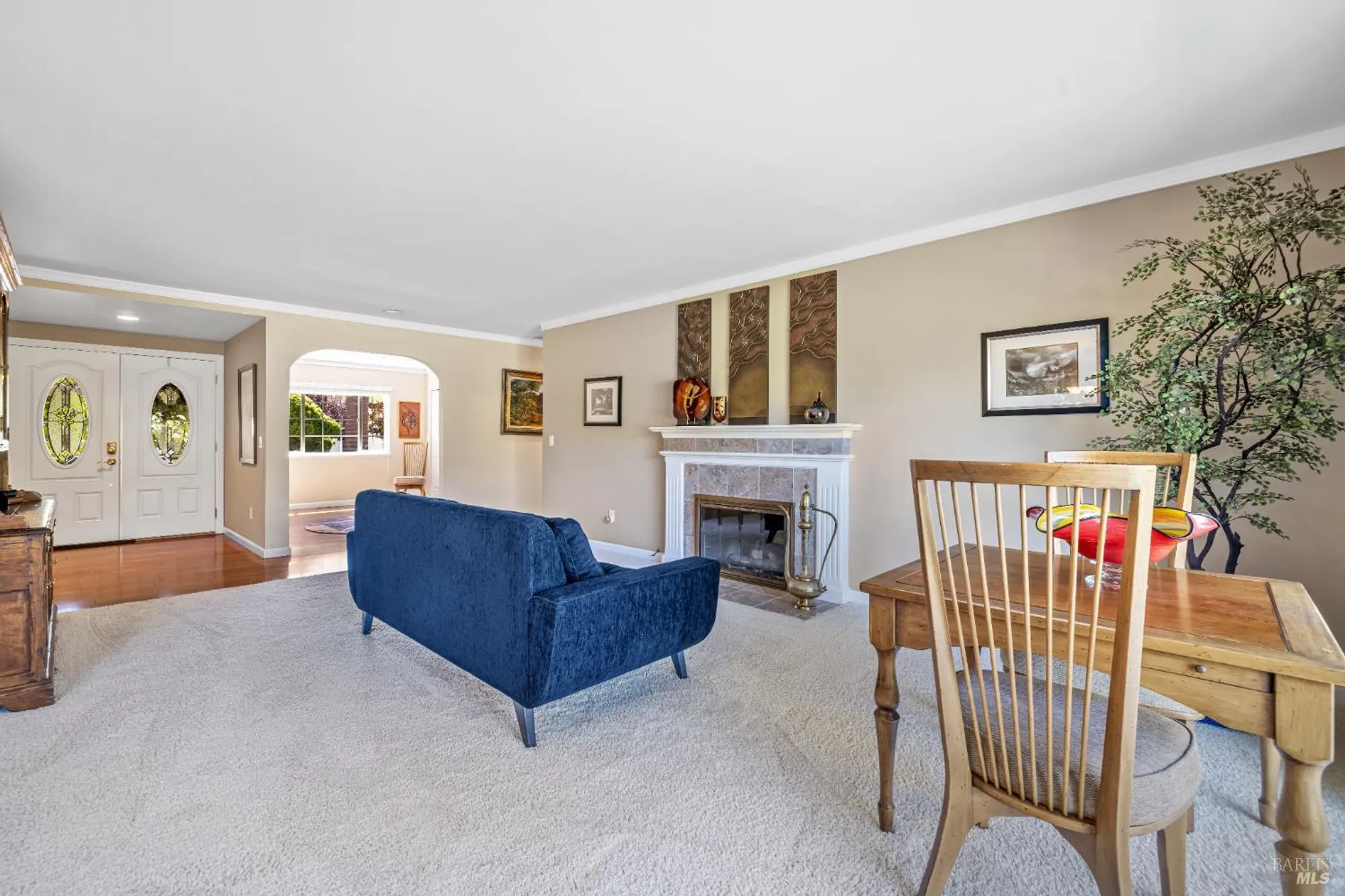 Property Slideshow image 10 of 61 | 319 laurel leaf pl, Santa Rosa, CA, 95409