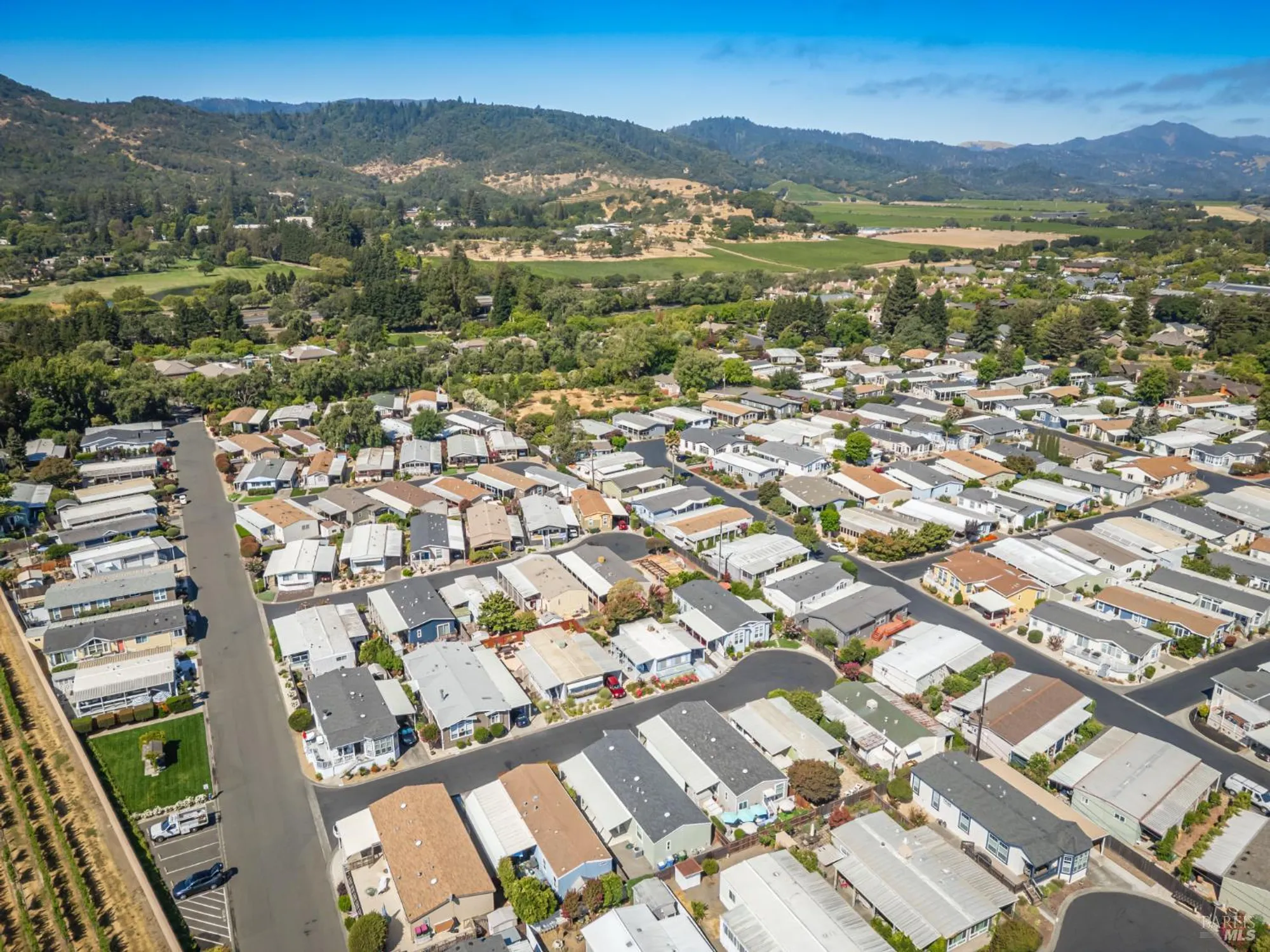 Property Slideshow image 54 of 66 | 160 port cir, Yountville, CA, 94599