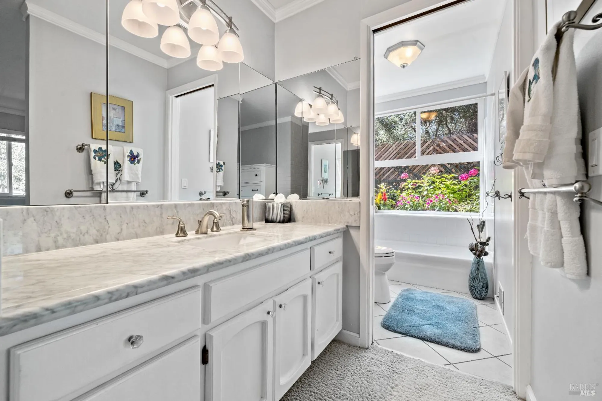 Property Slideshow image 41 of 61 | 319 laurel leaf pl, Santa Rosa, CA, 95409