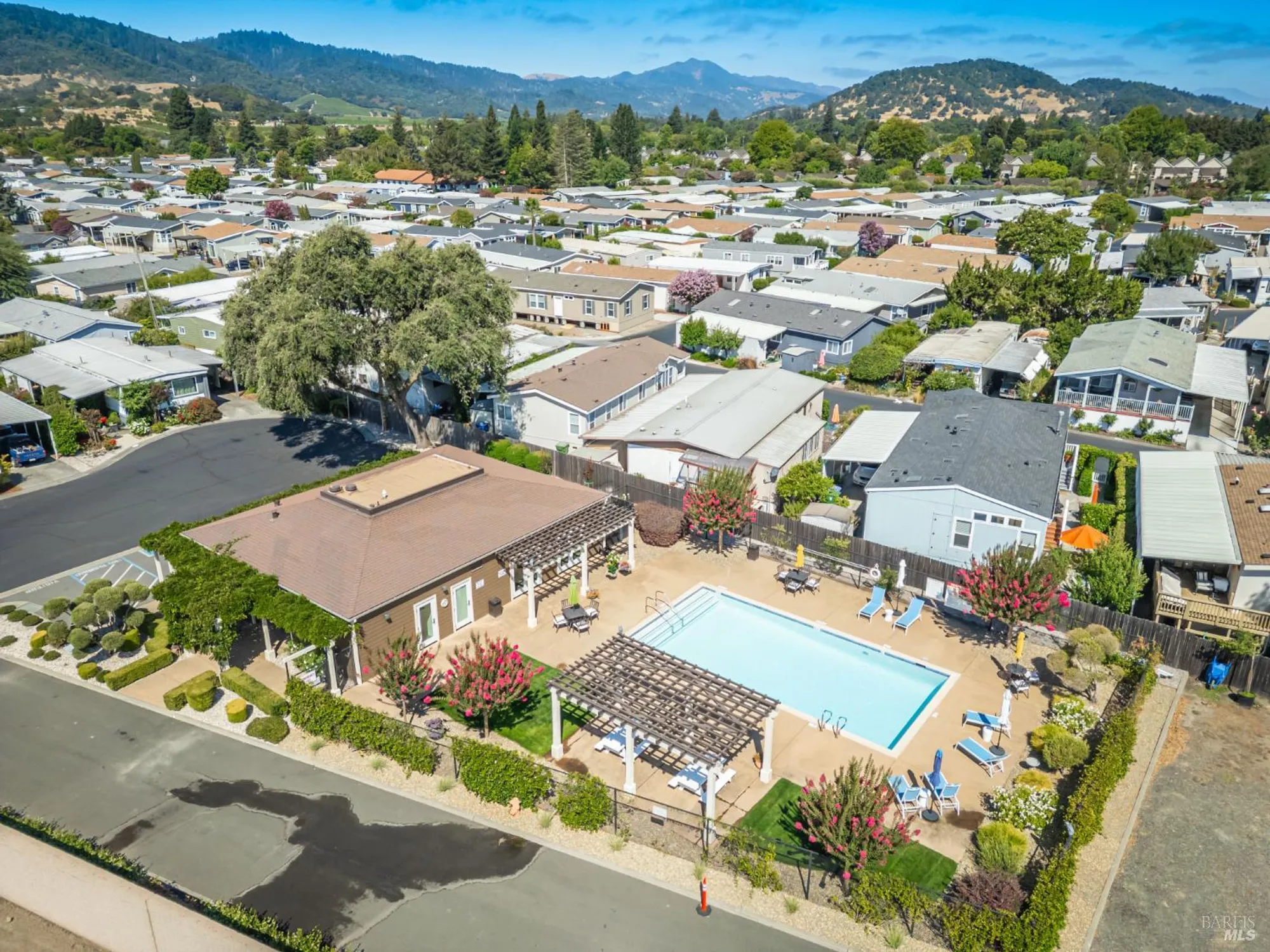 Property Slideshow image 48 of 66 | 160 port cir, Yountville, CA, 94599