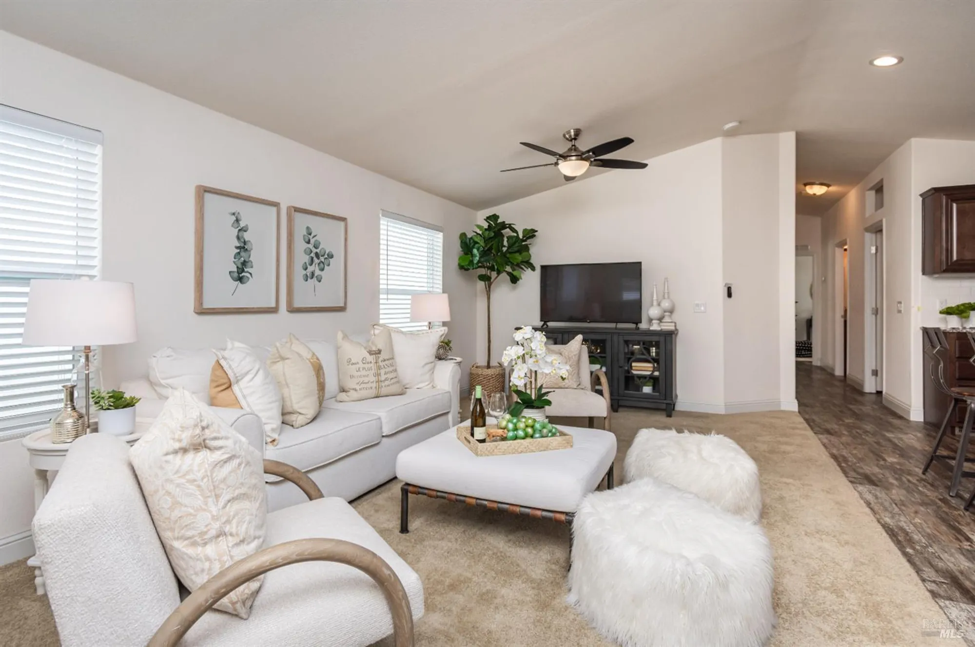 Property Slideshow image 9 of 66 | 160 port cir, Yountville, CA, 94599