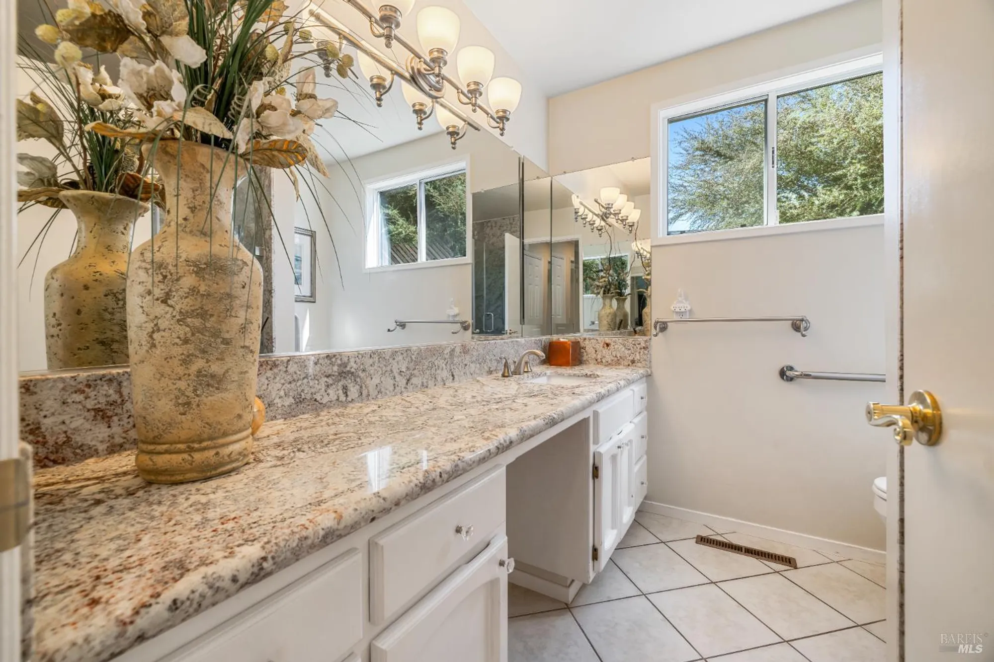 Property Slideshow image 30 of 61 | 319 laurel leaf pl, Santa Rosa, CA, 95409