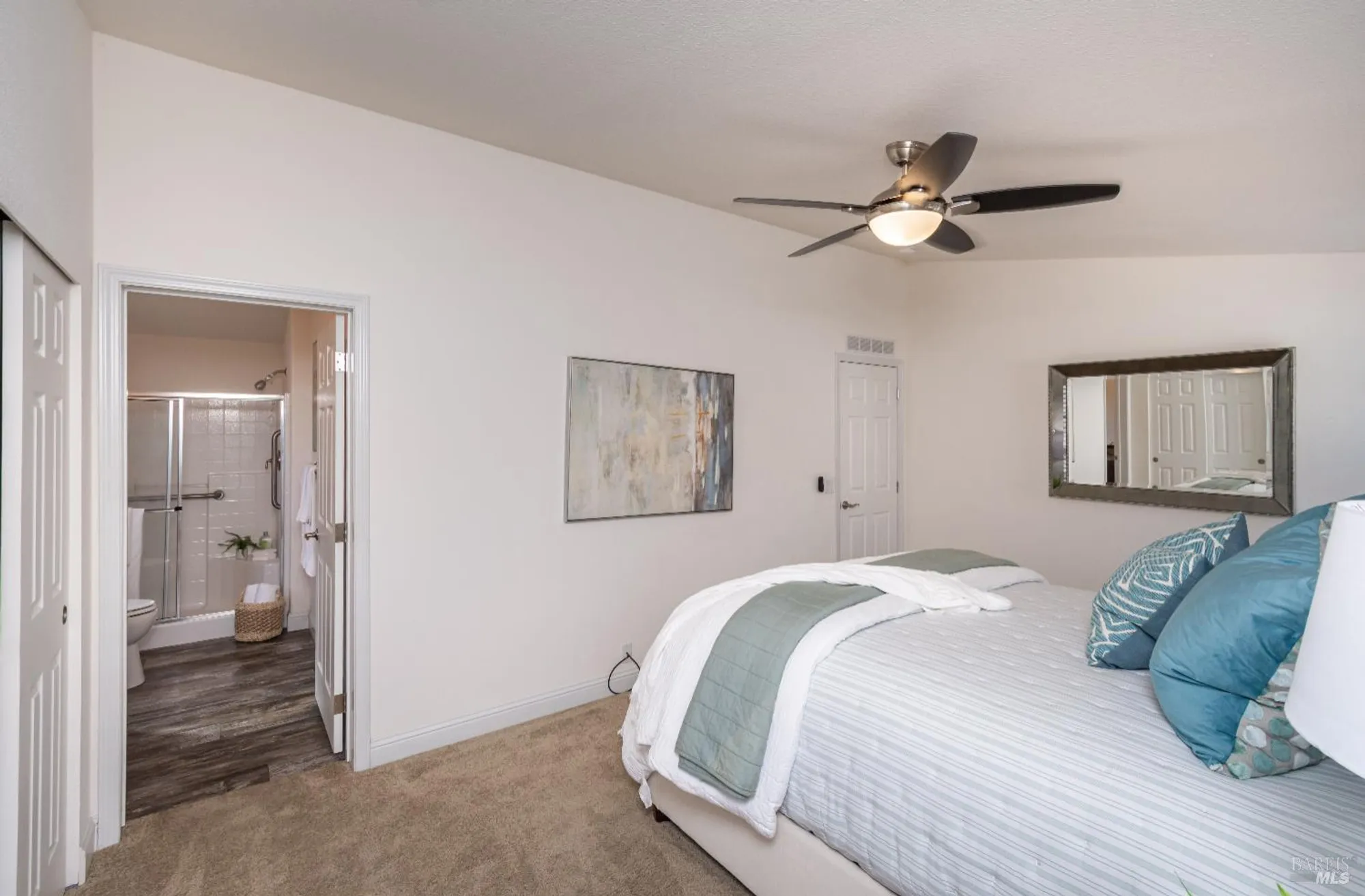 Property Slideshow image 27 of 66 | 160 port cir, Yountville, CA, 94599