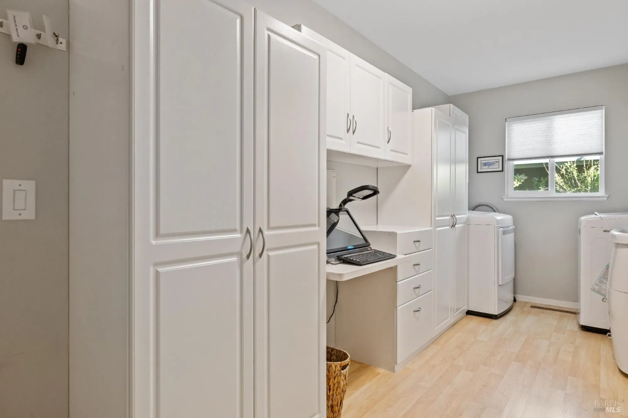 Property Slideshow image 25 of 61 | 319 laurel leaf pl, Santa Rosa, CA, 95409