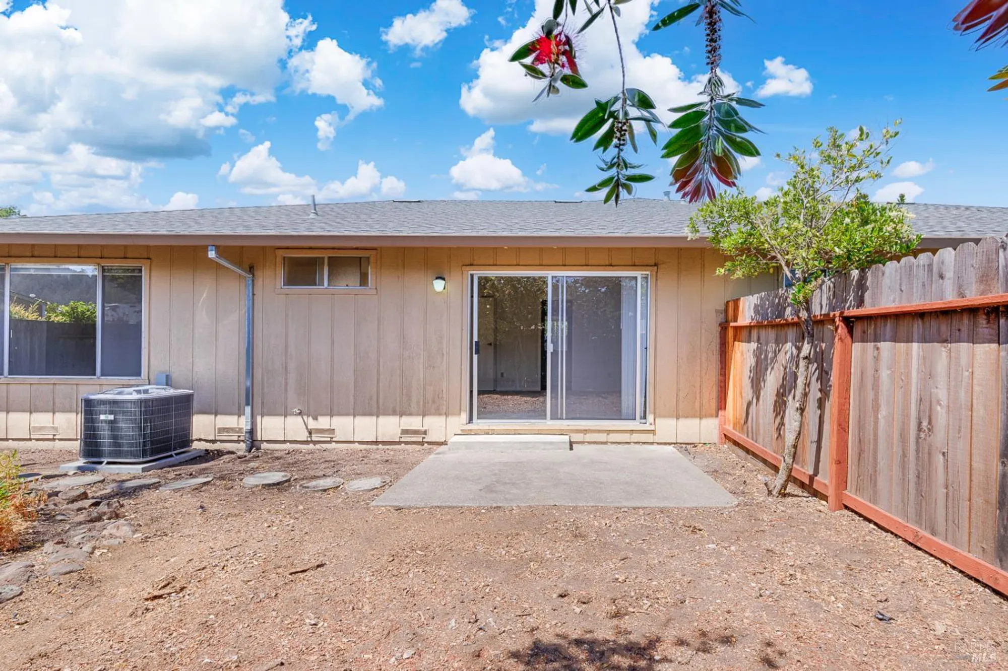 Property Slideshow image 23 of 29 | 8927 oak trail dr, Santa Rosa, CA, 95409