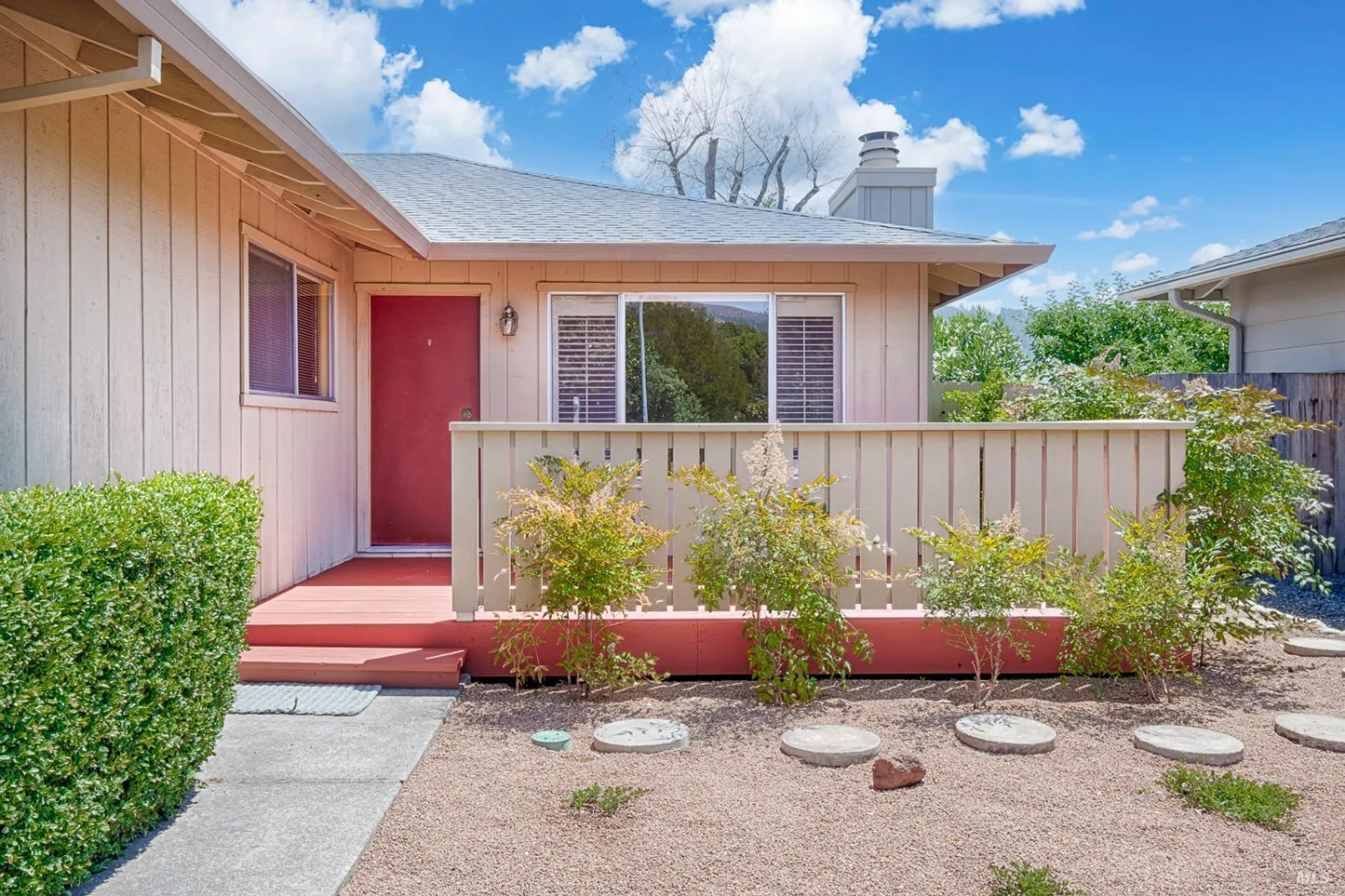 Property Slideshow image 2 of 29 | 8927 oak trail dr, Santa Rosa, CA, 95409