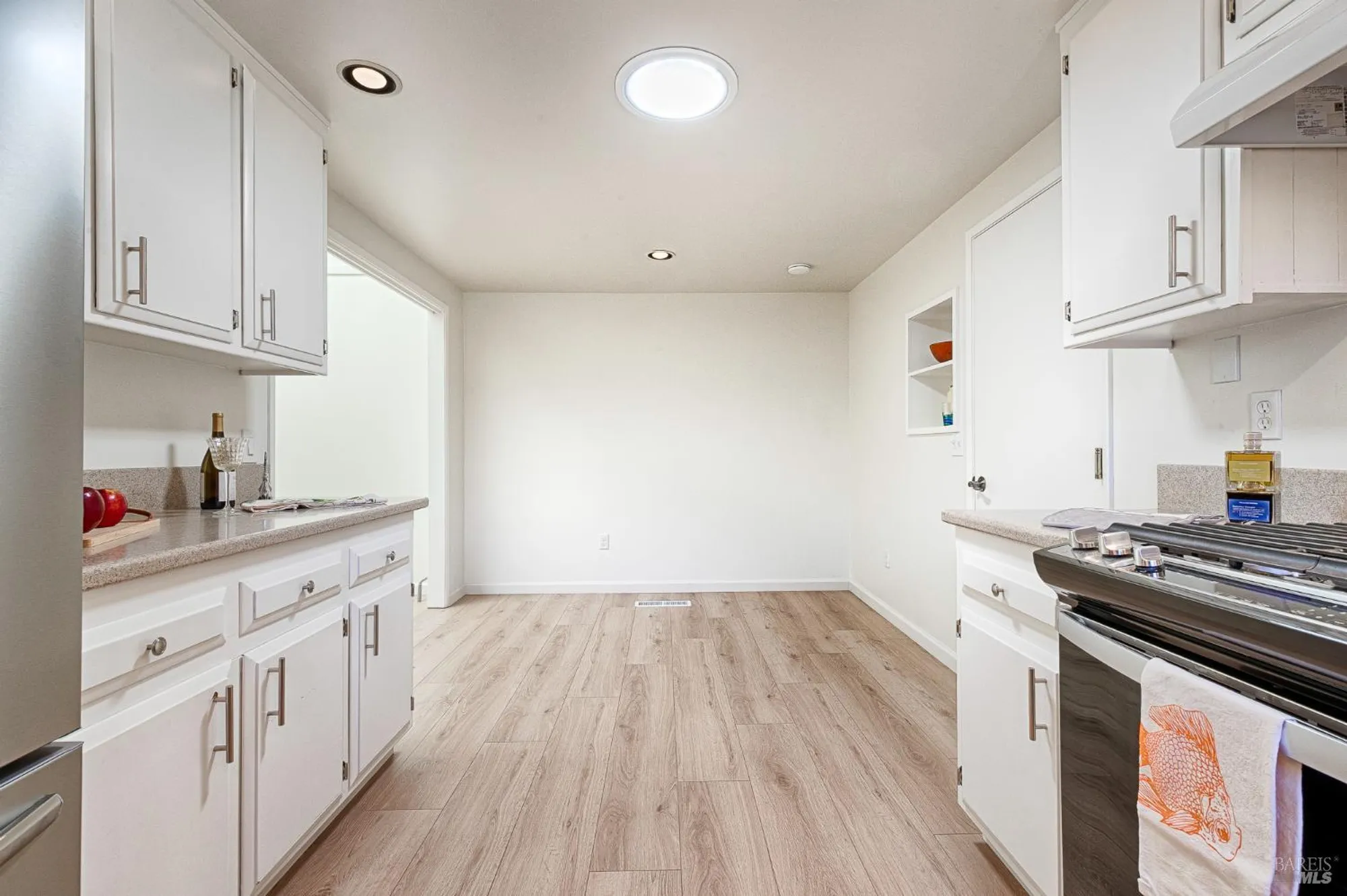 Property Slideshow image 22 of 60 | 8850 oak trail dr, Santa Rosa, CA, 95409