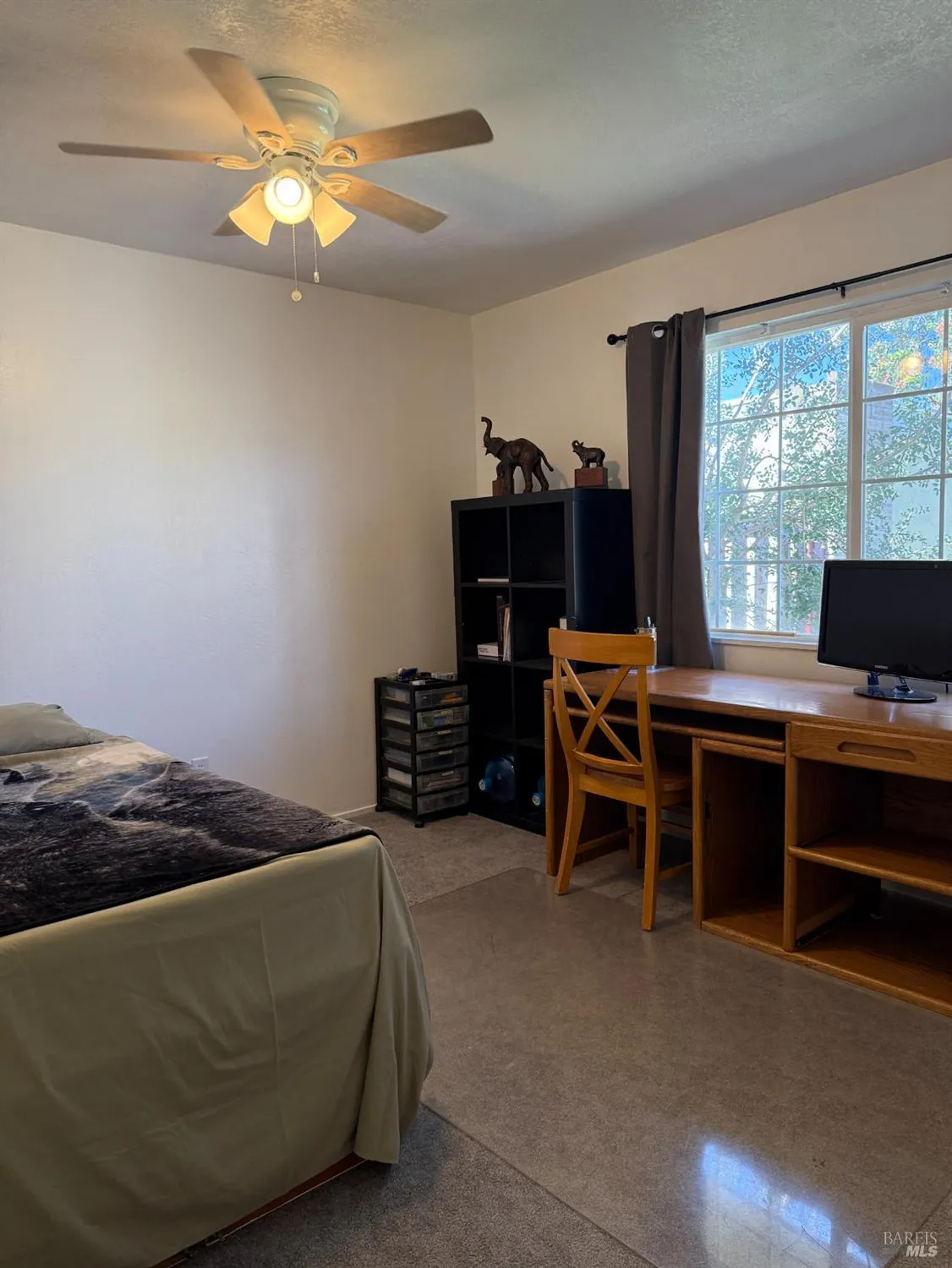 Property Slideshow image 4 of 13 | 642 yellowstone dr, Vacaville, CA, 95687