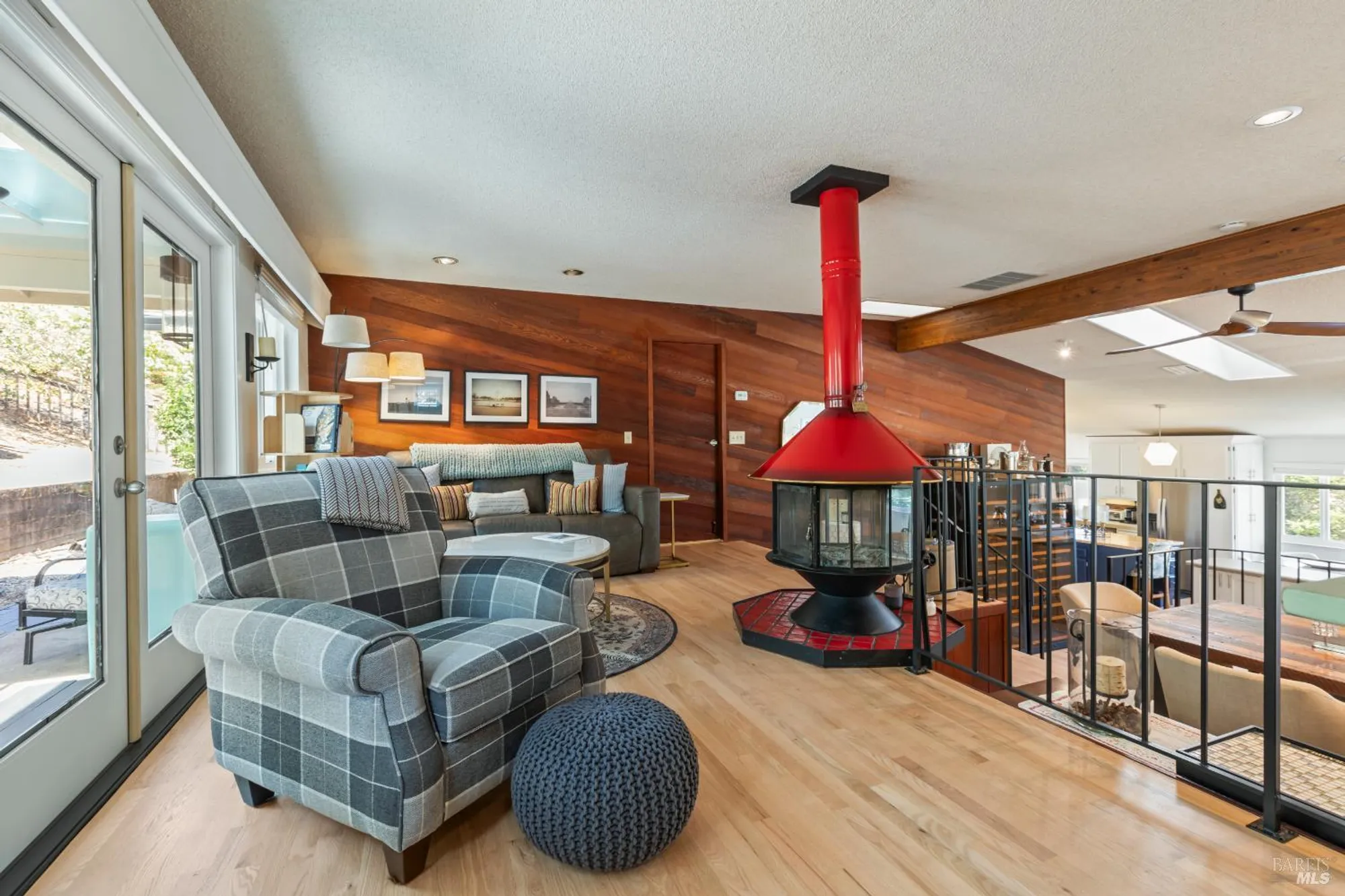 Property Slideshow image 24 of 47 | 410 oak mesa ct, Santa Rosa, CA, 95409