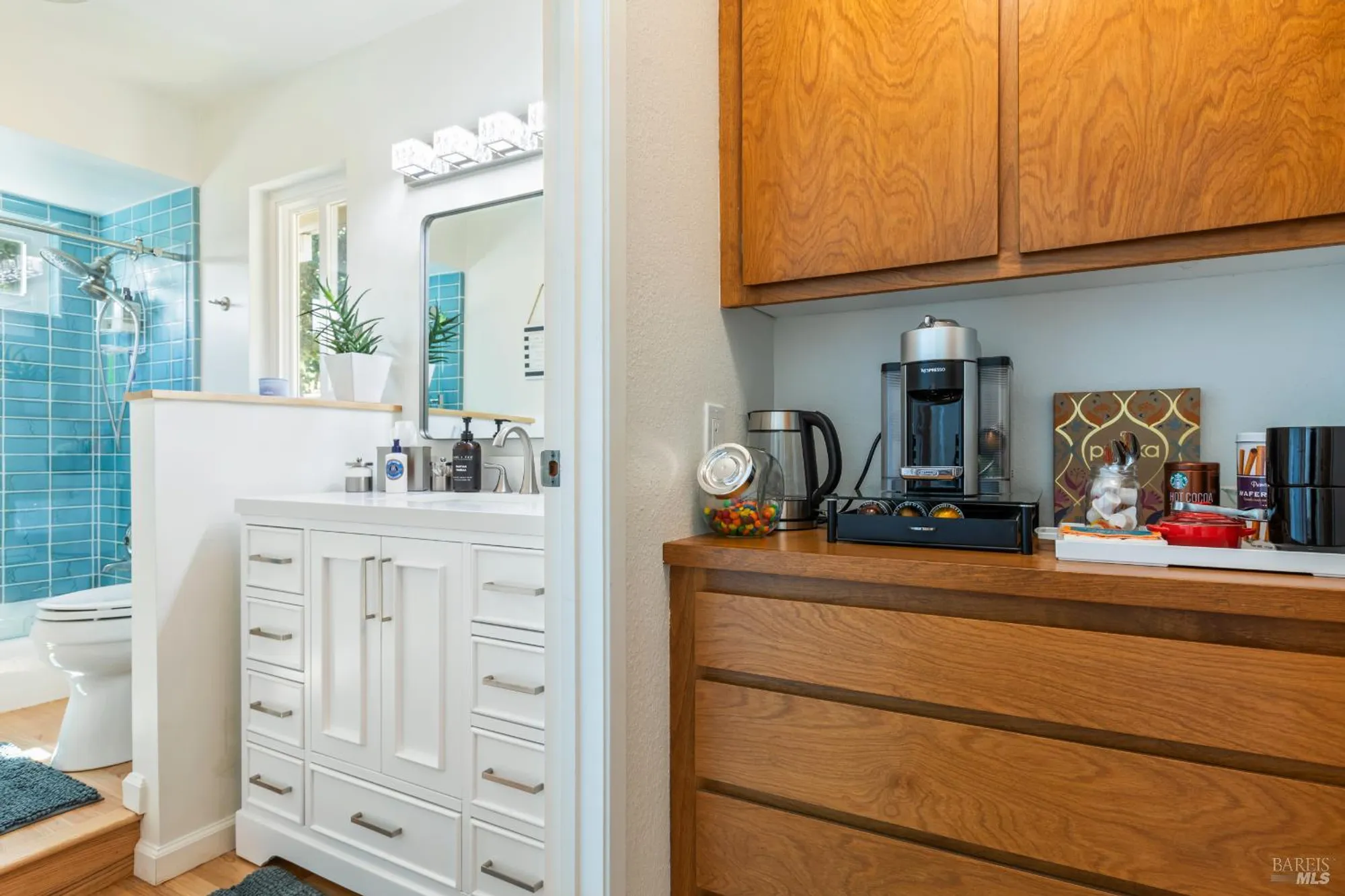 Property Slideshow image 36 of 47 | 410 oak mesa ct, Santa Rosa, CA, 95409